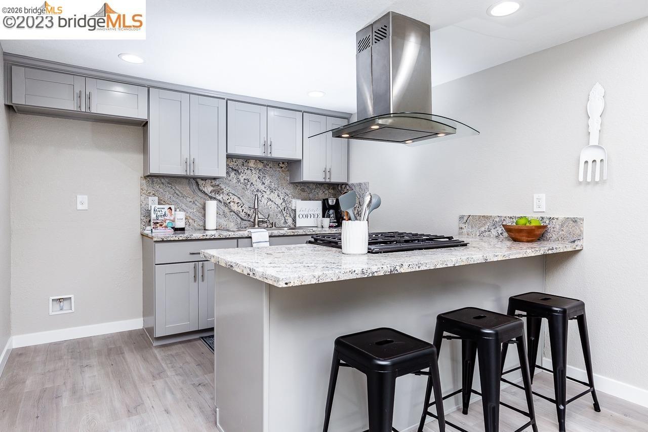 Detail Gallery Image 5 of 12 For 10132 Rockingham, Sacramento,  CA 95827 - 2 Beds | 1 Baths