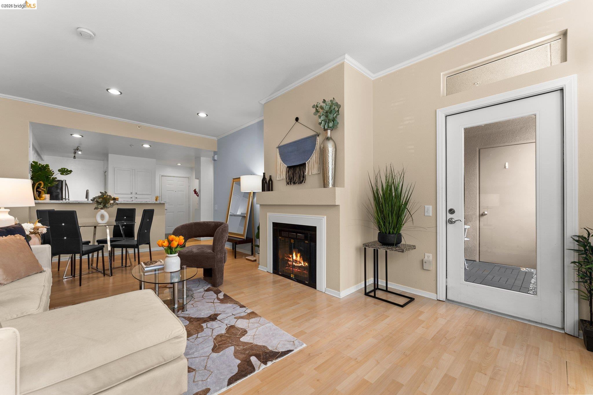 Detail Gallery Image 18 of 34 For 280 Caldecott Ln #101,  Oakland,  CA 94618 - 1 Beds | 1 Baths