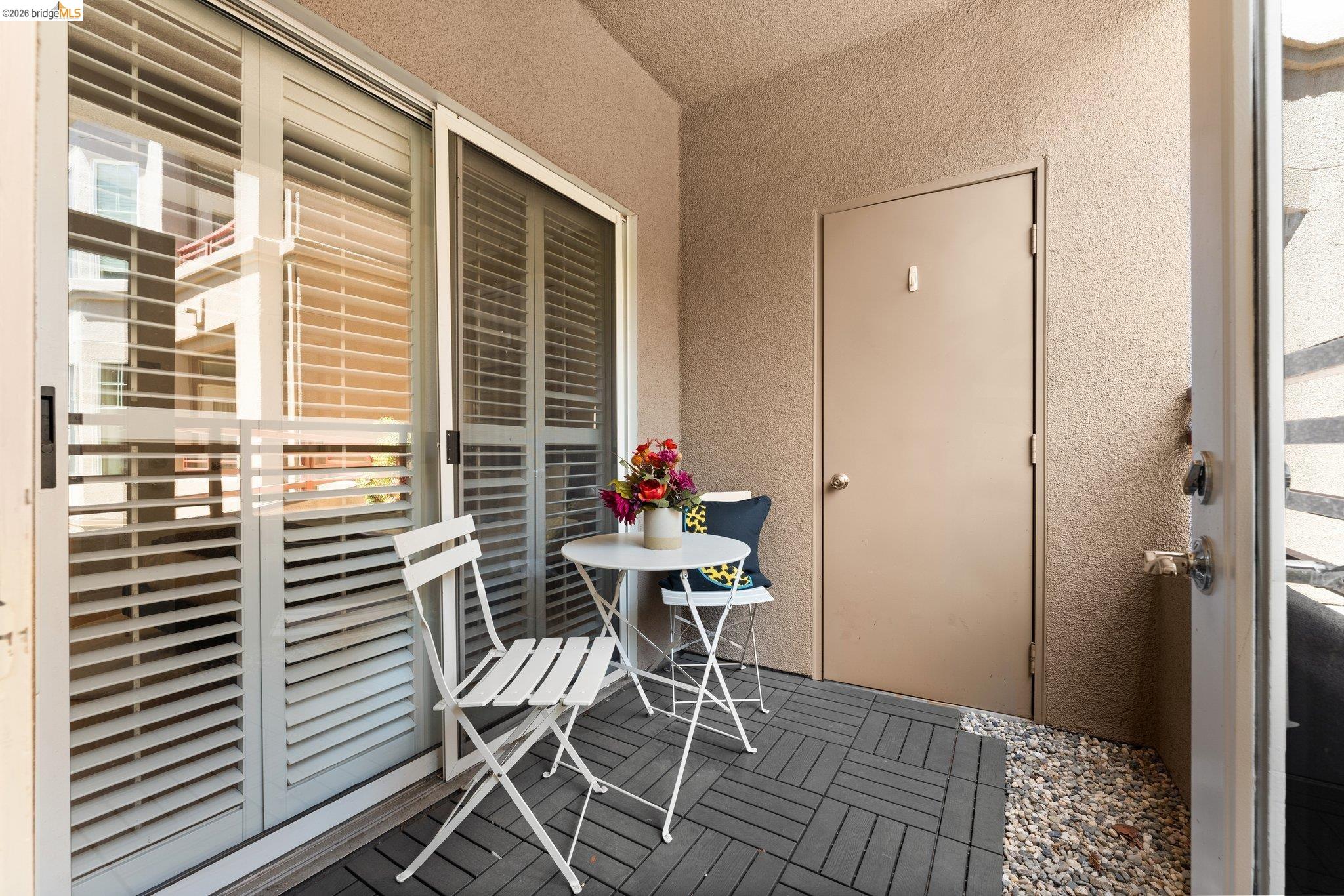 Detail Gallery Image 28 of 34 For 280 Caldecott Ln #101,  Oakland,  CA 94618 - 1 Beds | 1 Baths