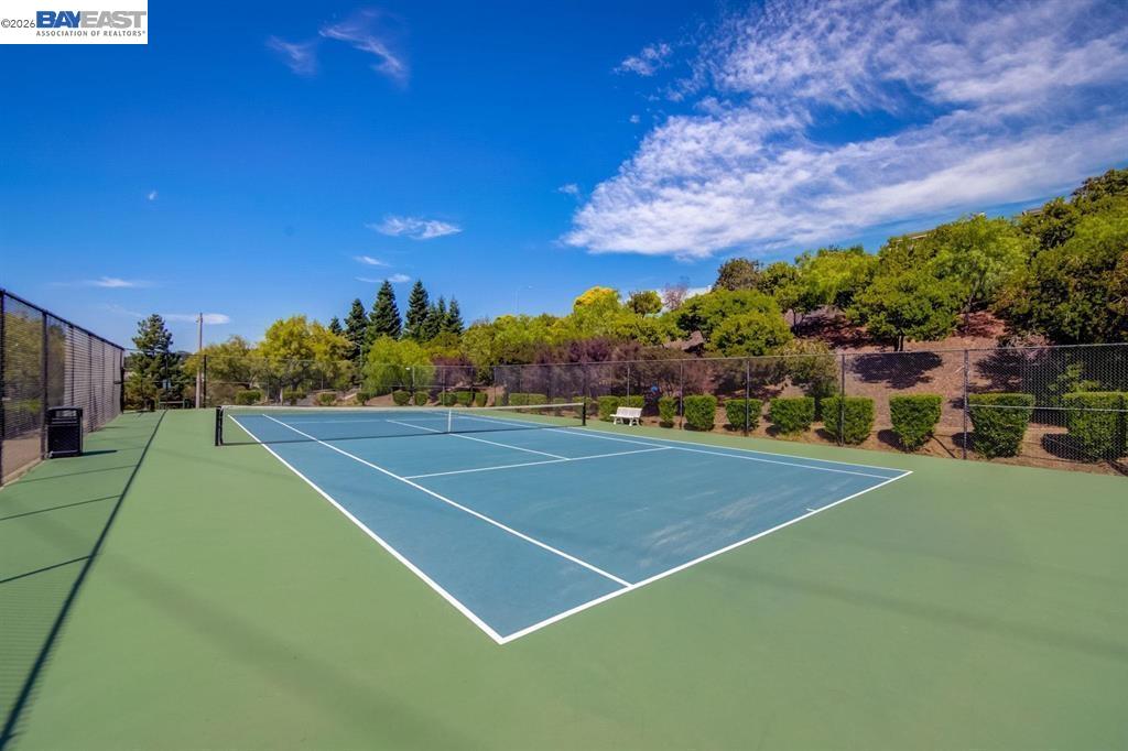 Detail Gallery Image 47 of 51 For 25318 Buckeye Dr, Castro Valley,  CA 94552 - 4 Beds | 3 Baths