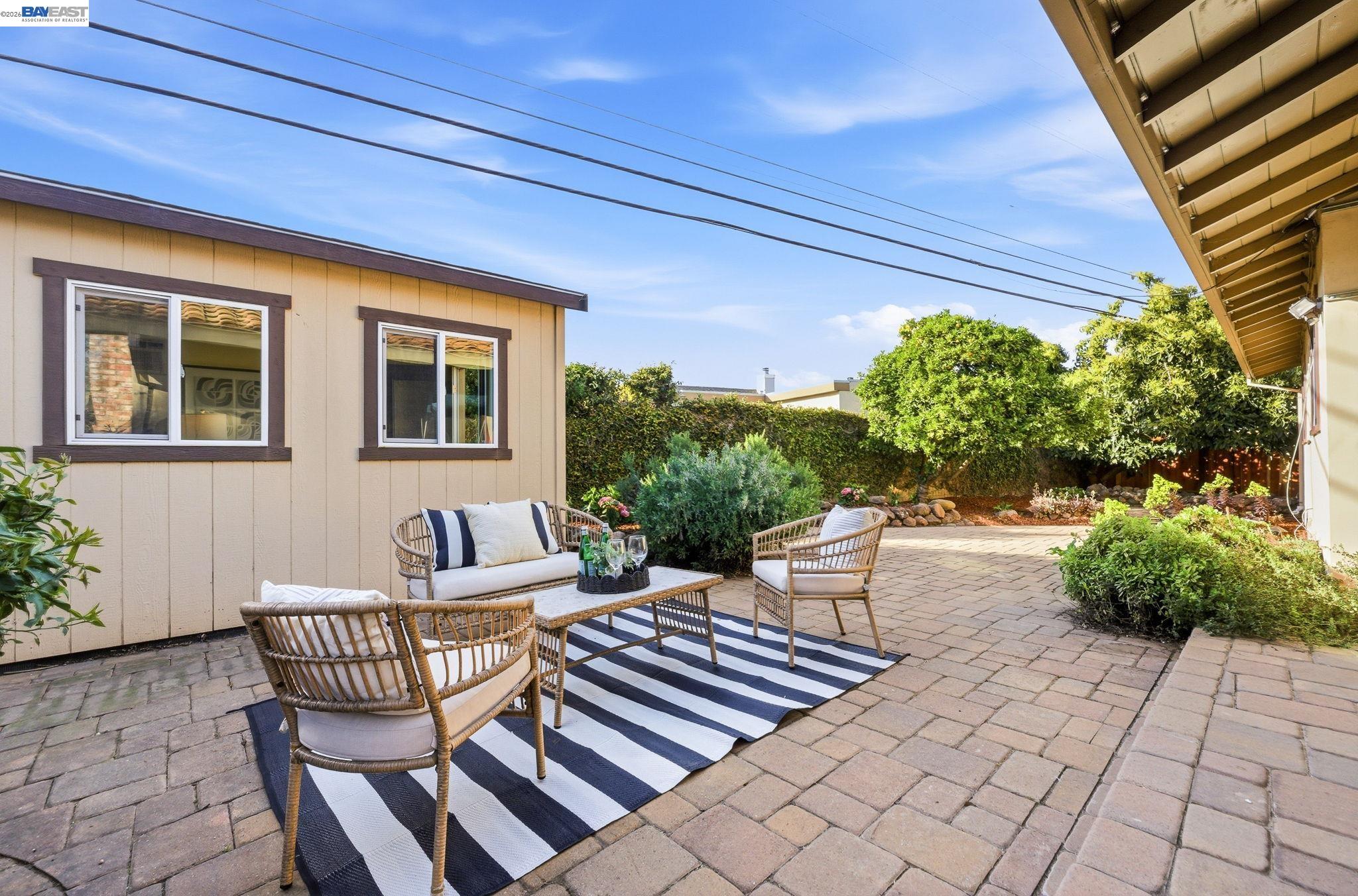 Detail Gallery Image 12 of 40 For 38157 Parkmont Dr, Fremont,  CA 94536 - 3 Beds | 2 Baths