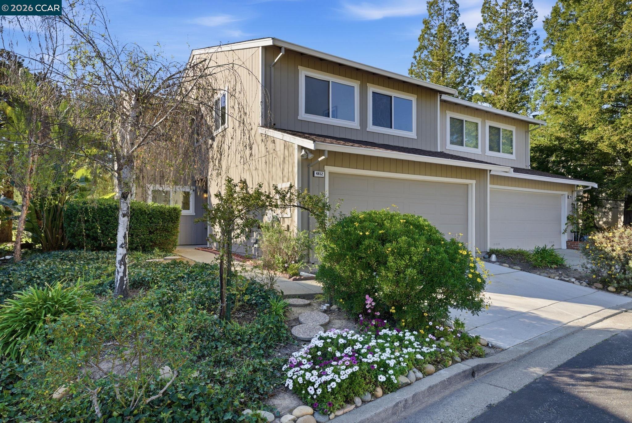 Photo #2: 41127022 Listing: Photo #2