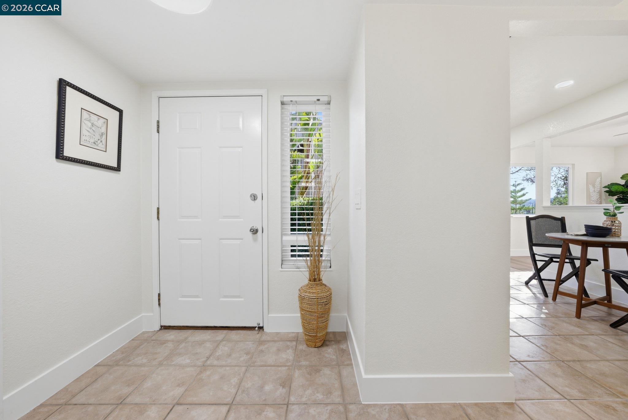 Photo #4: 41127022 Listing: Photo #4