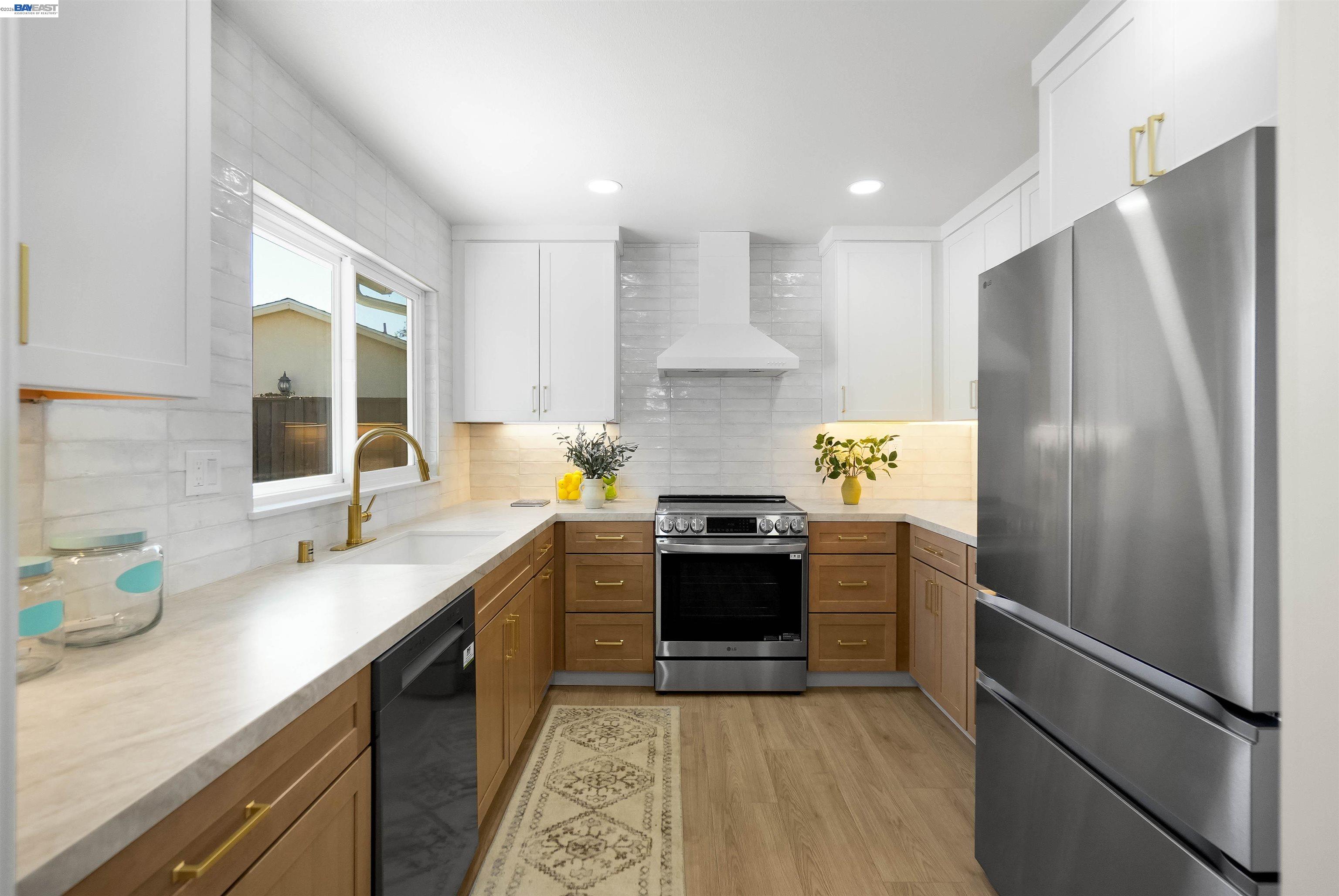 Detail Gallery Image 13 of 58 For 31265 Lily St, Union City,  CA 94587 - 3 Beds | 2 Baths