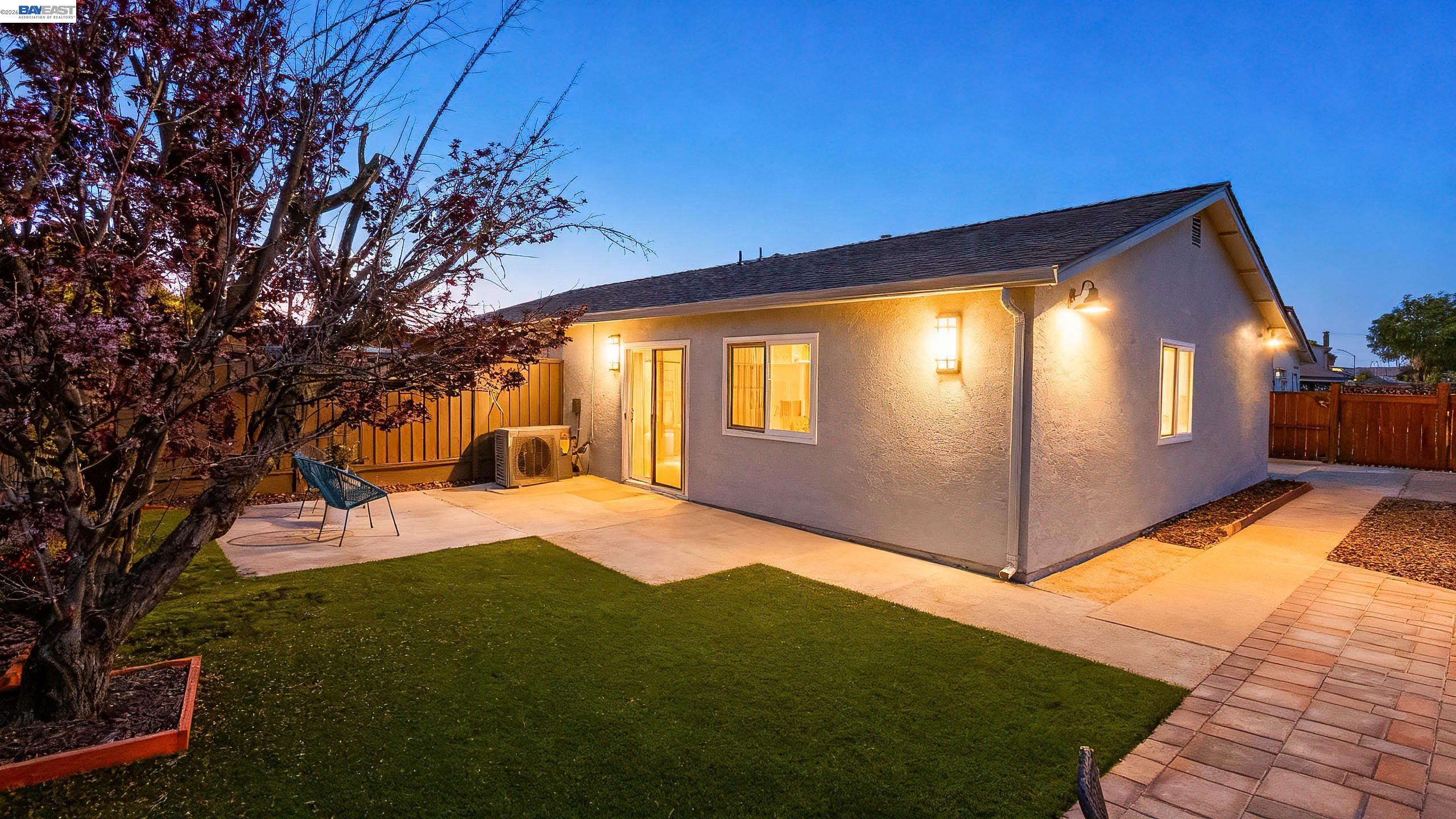 Detail Gallery Image 33 of 58 For 31265 Lily St, Union City,  CA 94587 - 3 Beds | 2 Baths