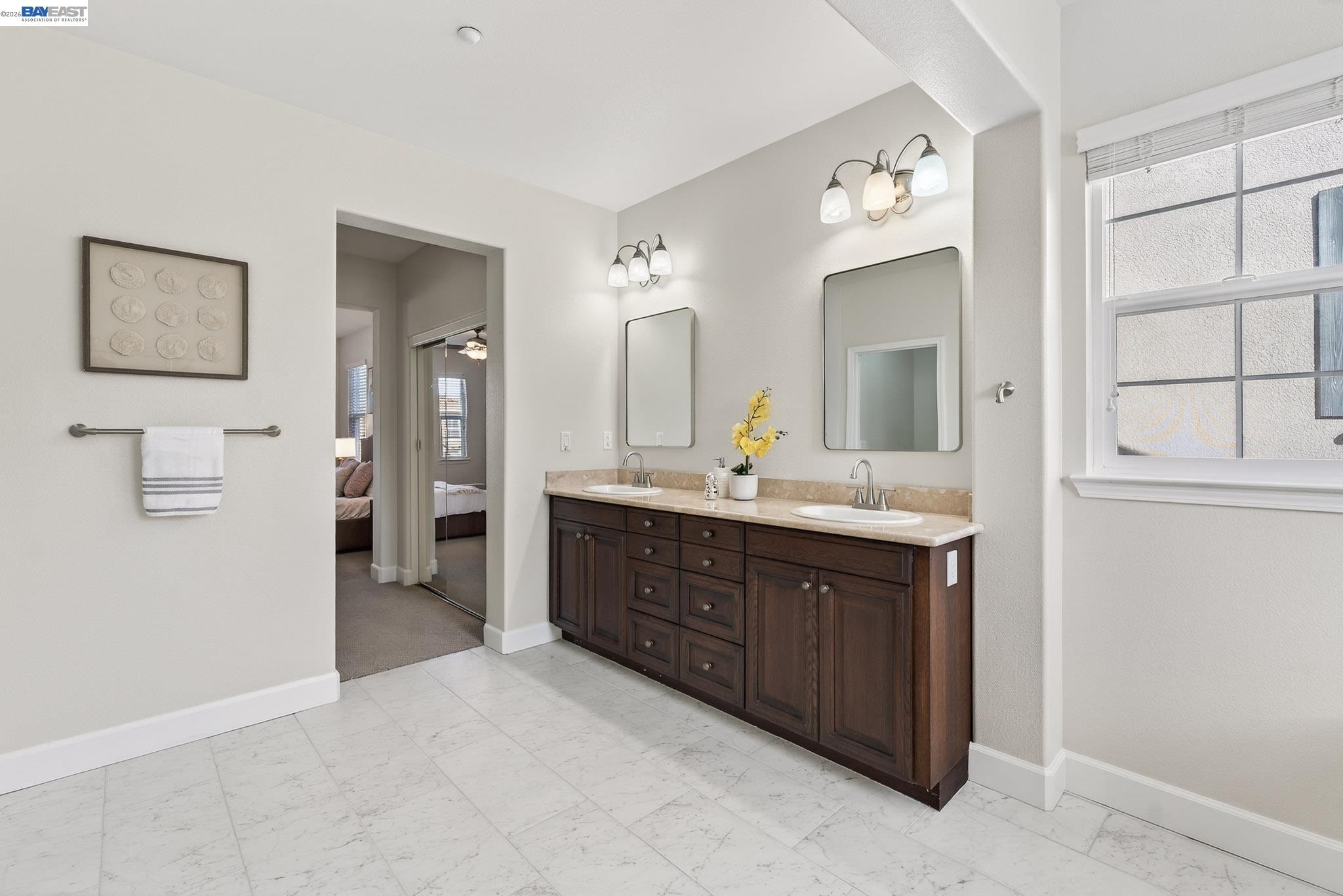 Detail Gallery Image 19 of 42 For 4915 Shelton St, Dublin,  CA 94568 - 5 Beds | 3/1 Baths