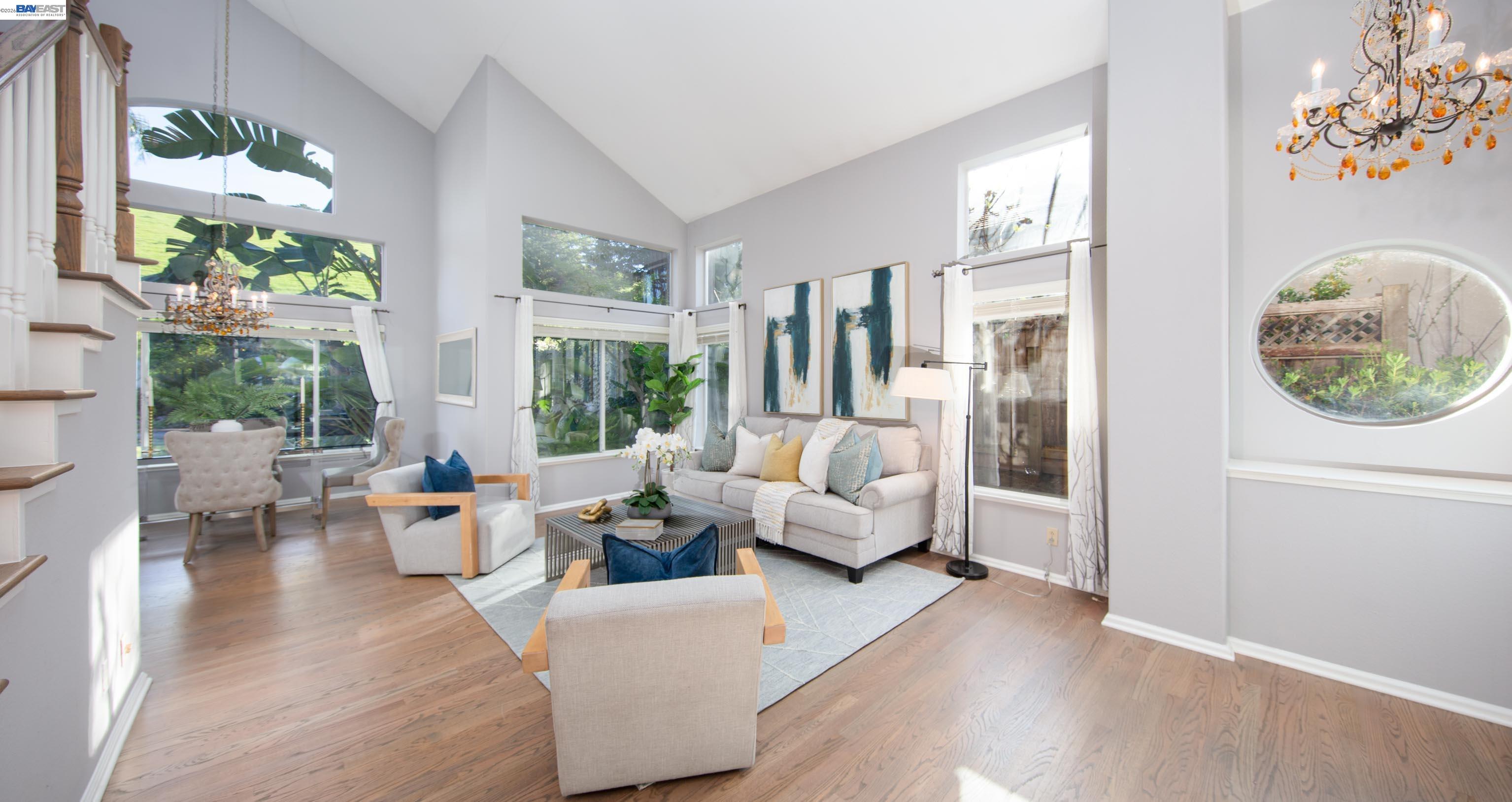 Detail Gallery Image 11 of 52 For 35172 King Ct., Fremont,  CA 94536 - 5 Beds | 3 Baths