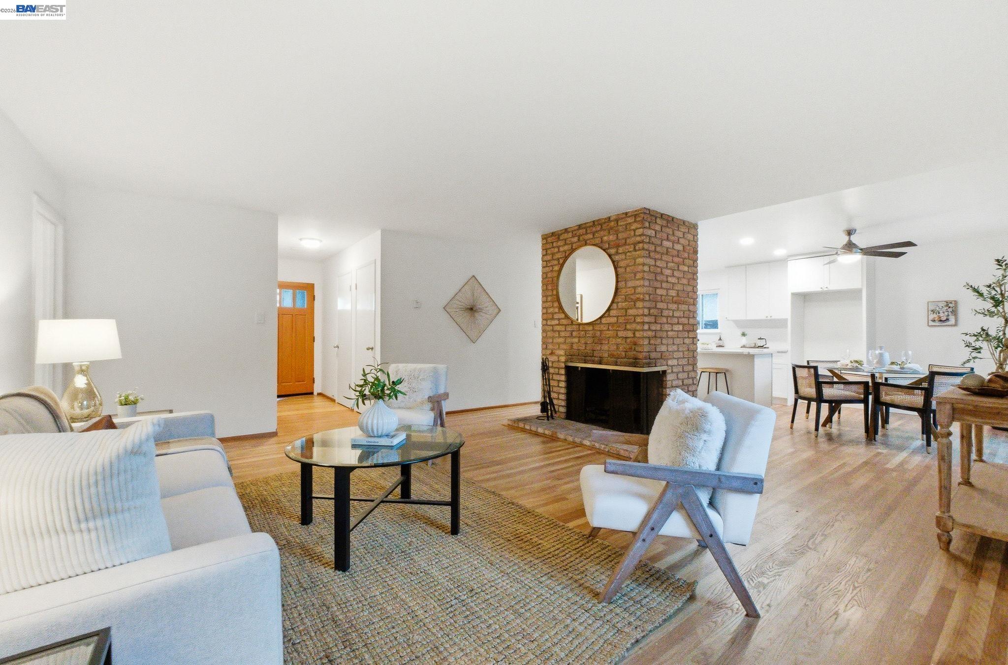 Detail Gallery Image 16 of 29 For 4534 Newhaven Way, Castro Valley,  CA 94546 - 3 Beds | 2 Baths