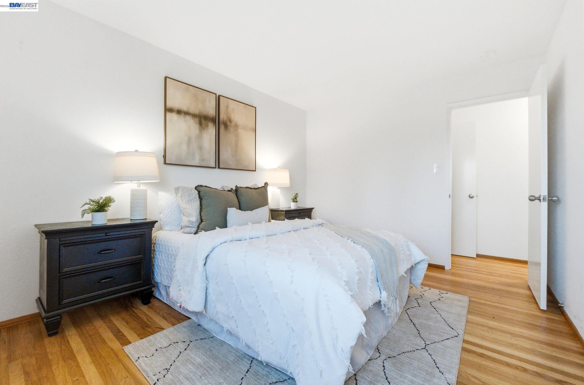 Detail Gallery Image 25 of 29 For 4534 Newhaven Way, Castro Valley,  CA 94546 - 3 Beds | 2 Baths