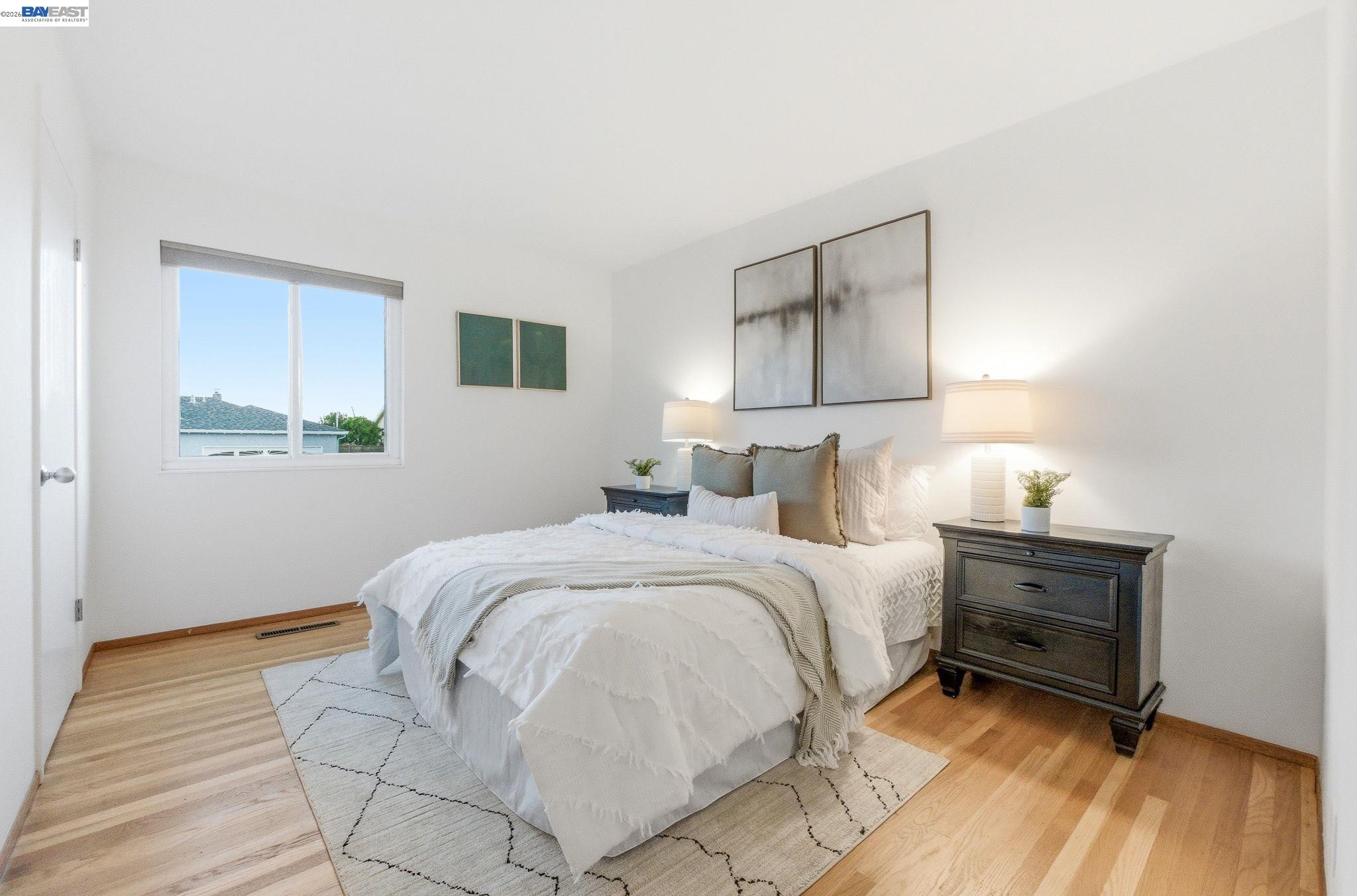 Detail Gallery Image 7 of 29 For 4534 Newhaven Way, Castro Valley,  CA 94546 - 3 Beds | 2 Baths