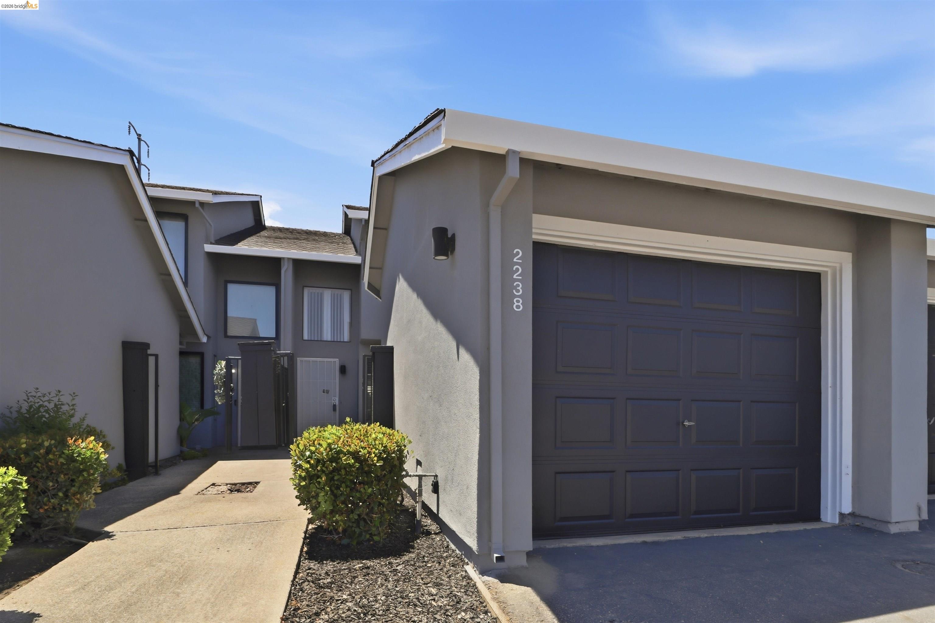 2238 Piccardo Cir, Stockton CA 95207 — photo 2