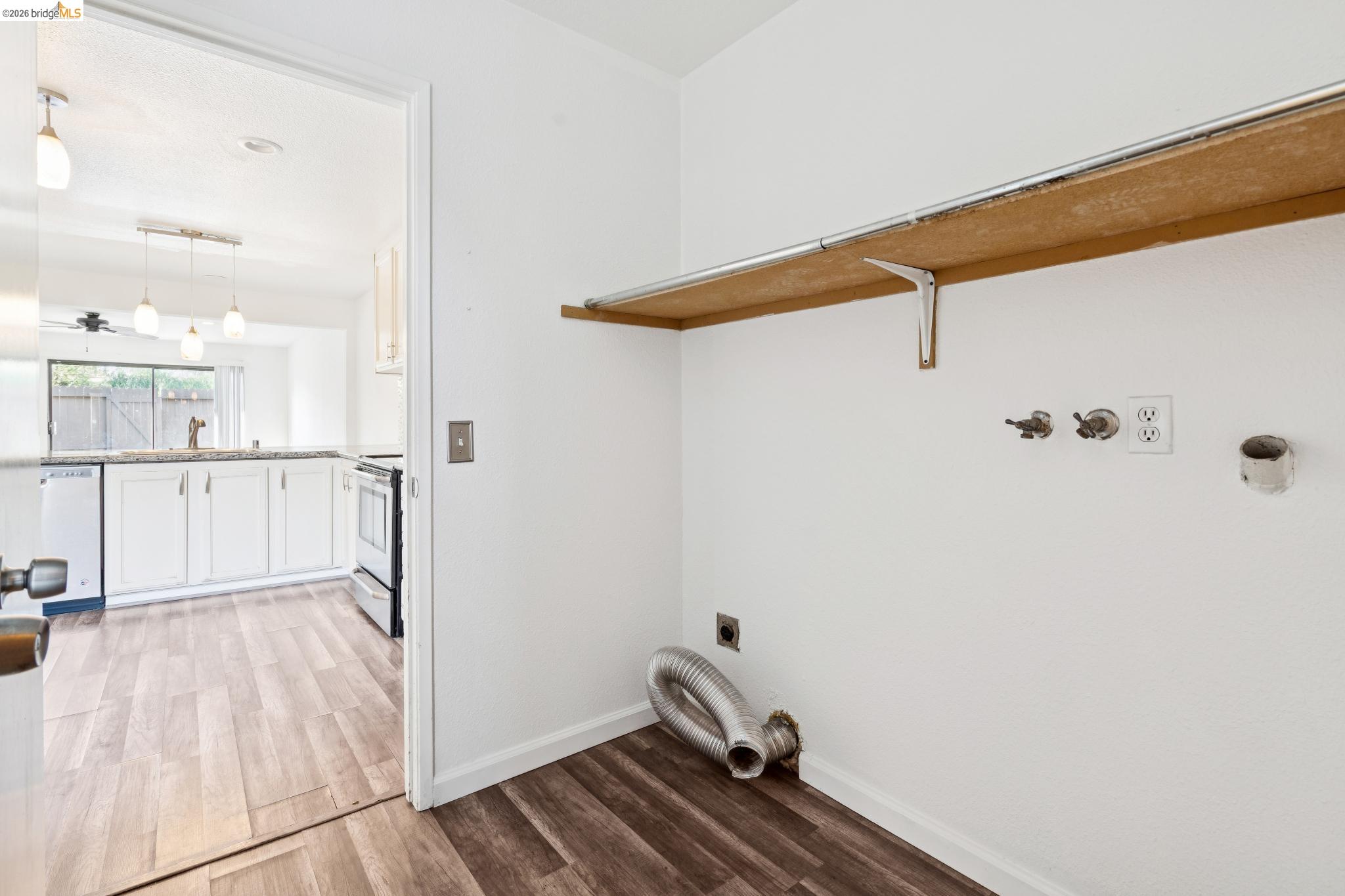 Detail Gallery Image 24 of 28 For 2238 Piccardo Cir, Stockton,  CA 95207 - 2 Beds | 2 Baths