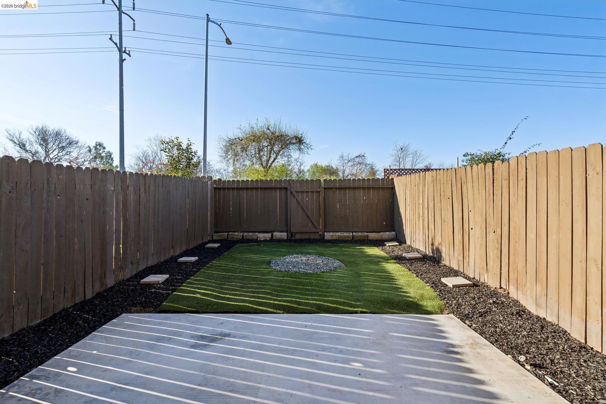 Detail Gallery Image 25 of 28 For 2238 Piccardo Cir, Stockton,  CA 95207 - 2 Beds | 2 Baths