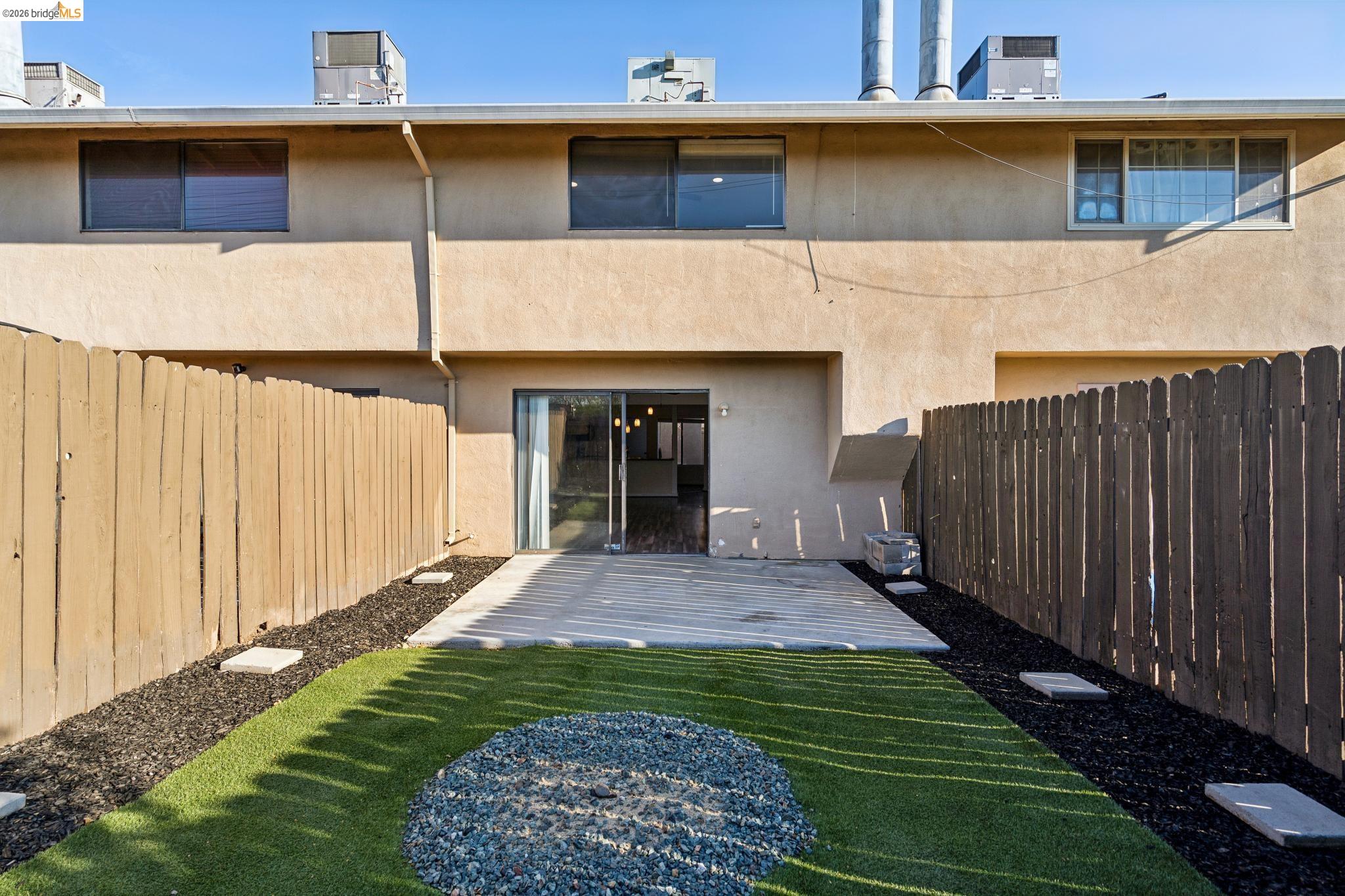 Detail Gallery Image 27 of 28 For 2238 Piccardo Cir, Stockton,  CA 95207 - 2 Beds | 2 Baths