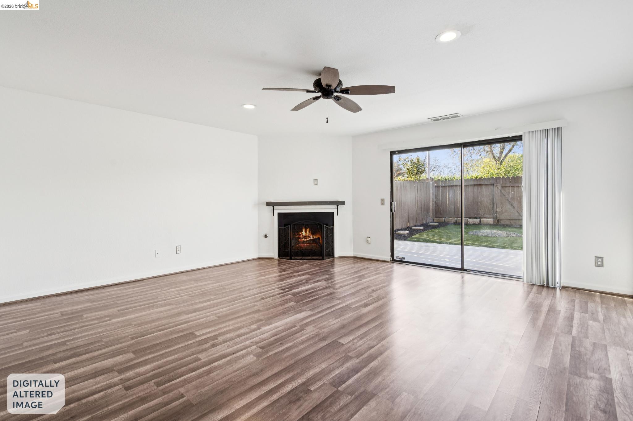 Detail Gallery Image 7 of 28 For 2238 Piccardo Cir, Stockton,  CA 95207 - 2 Beds | 2 Baths