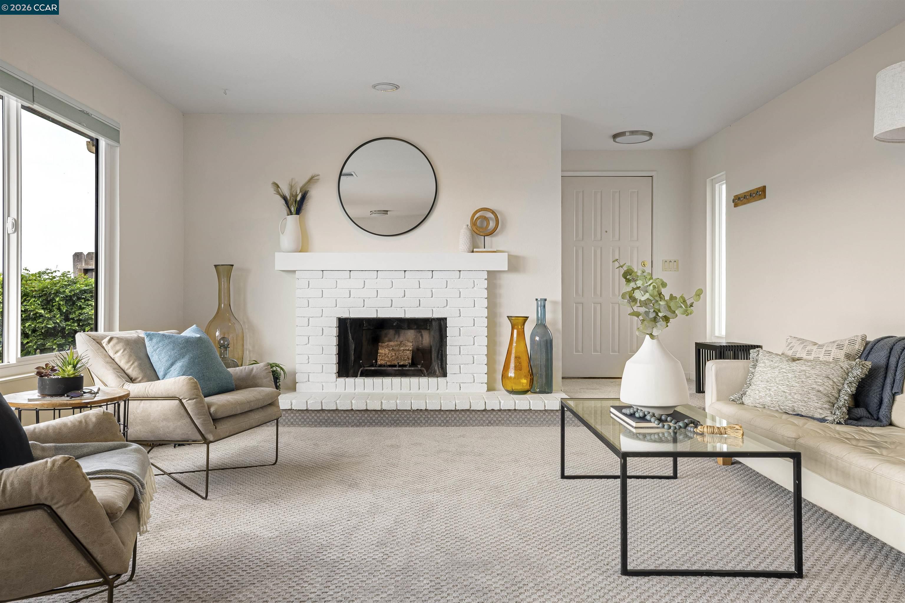 Detail Gallery Image 11 of 59 For 1196 Grove Circle, Benicia,  CA 94510 - 2 Beds | 2 Baths