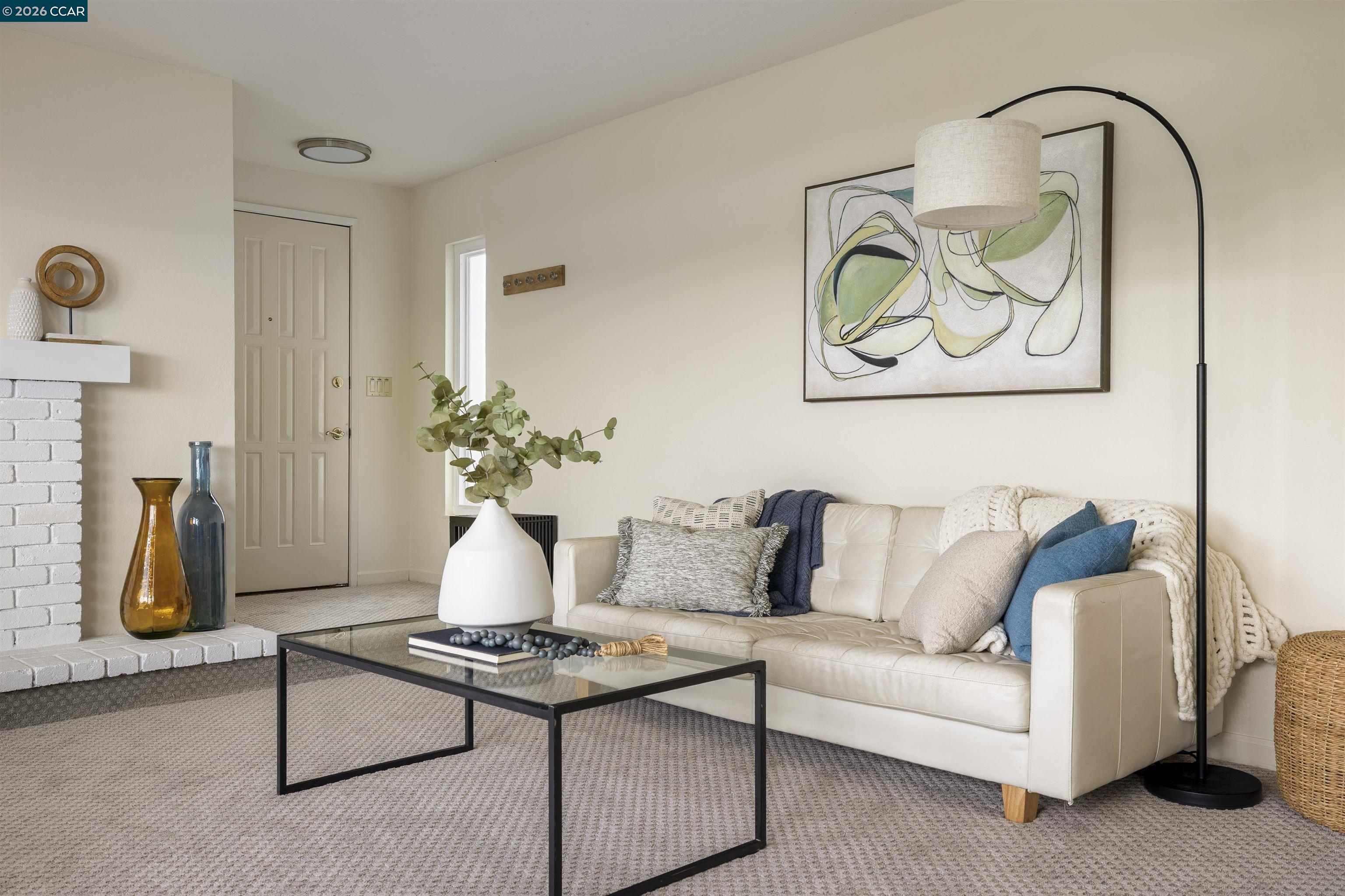 Detail Gallery Image 16 of 59 For 1196 Grove Circle, Benicia,  CA 94510 - 2 Beds | 2 Baths