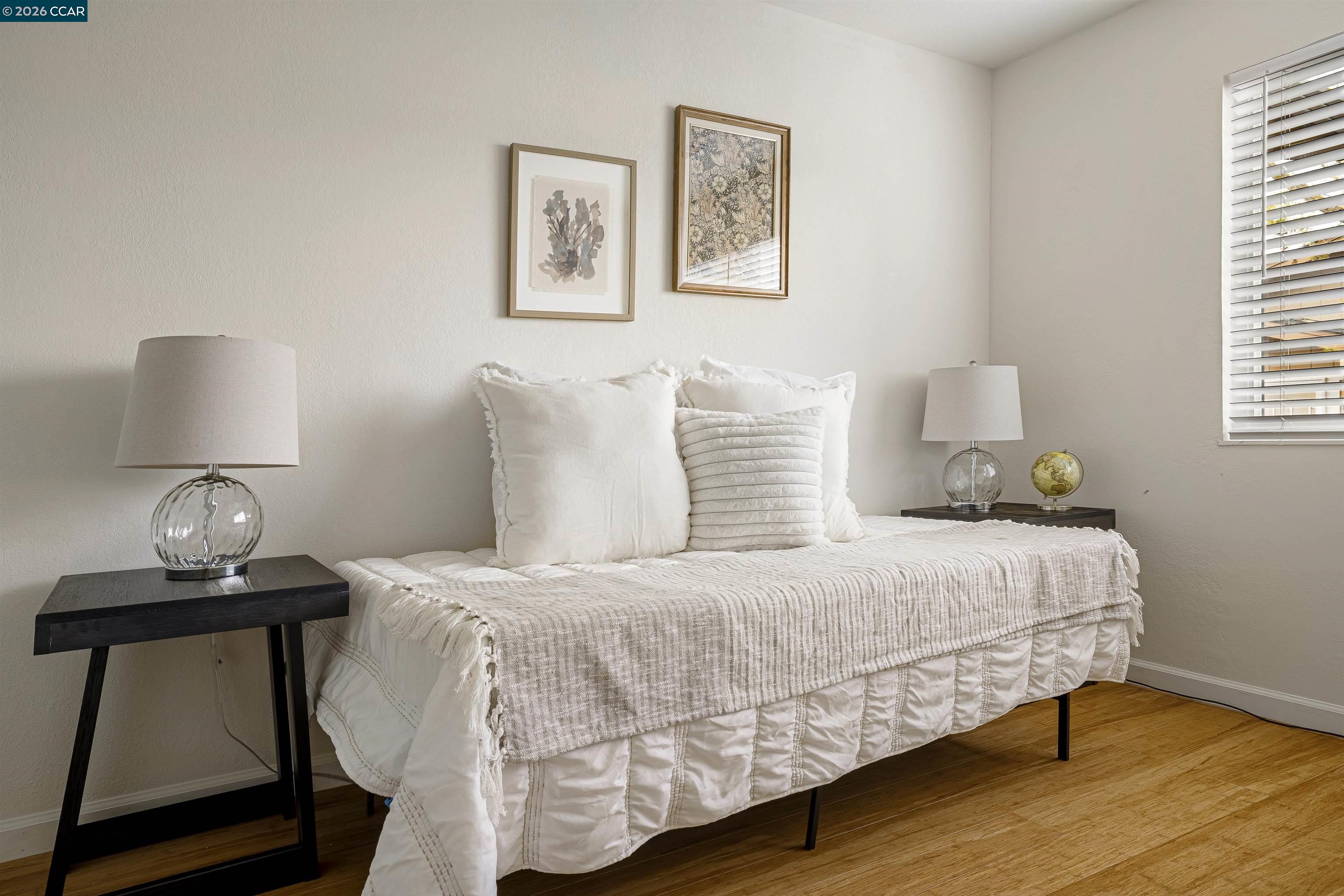 Detail Gallery Image 36 of 59 For 1196 Grove Circle, Benicia,  CA 94510 - 2 Beds | 2 Baths