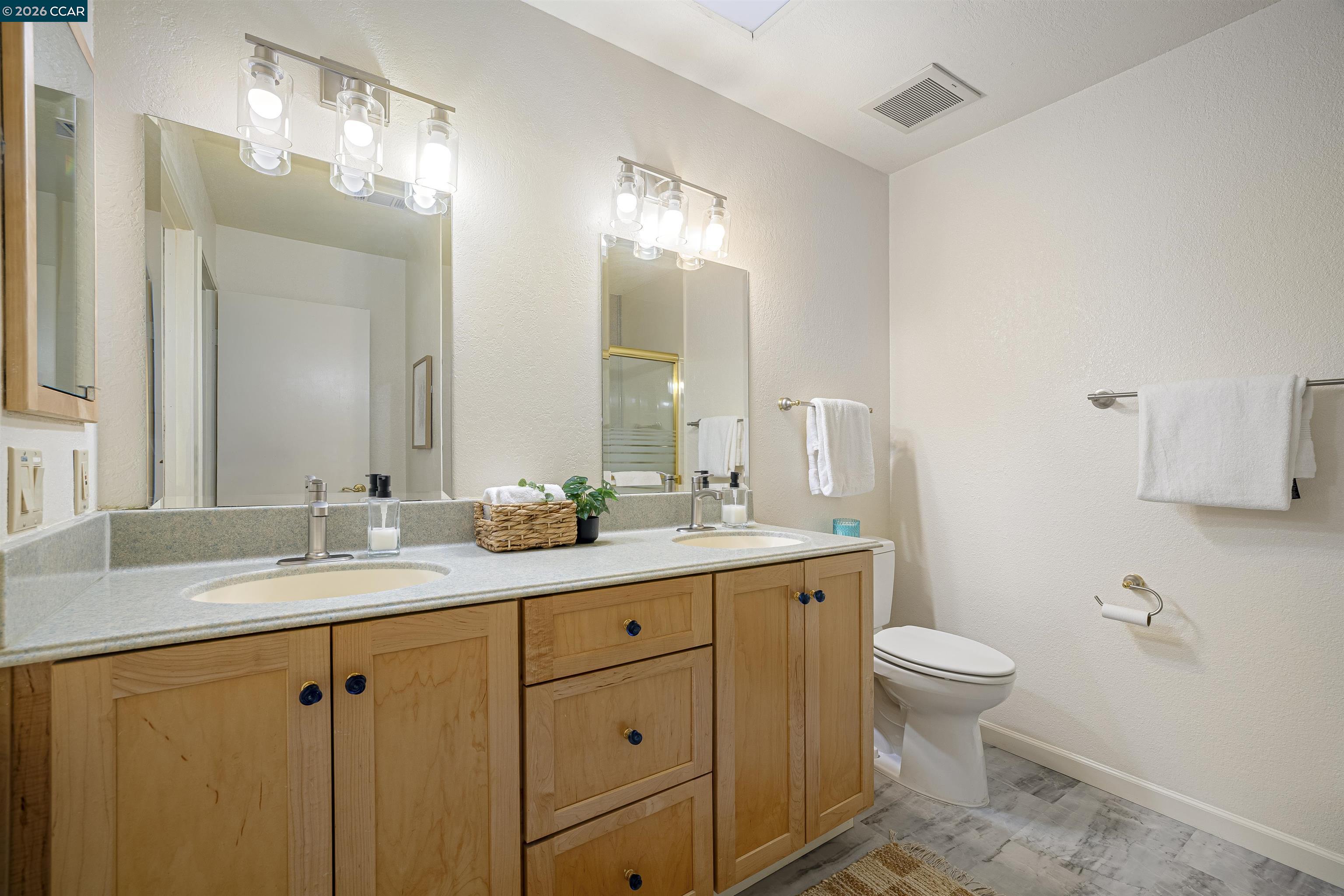 Detail Gallery Image 40 of 59 For 1196 Grove Circle, Benicia,  CA 94510 - 2 Beds | 2 Baths