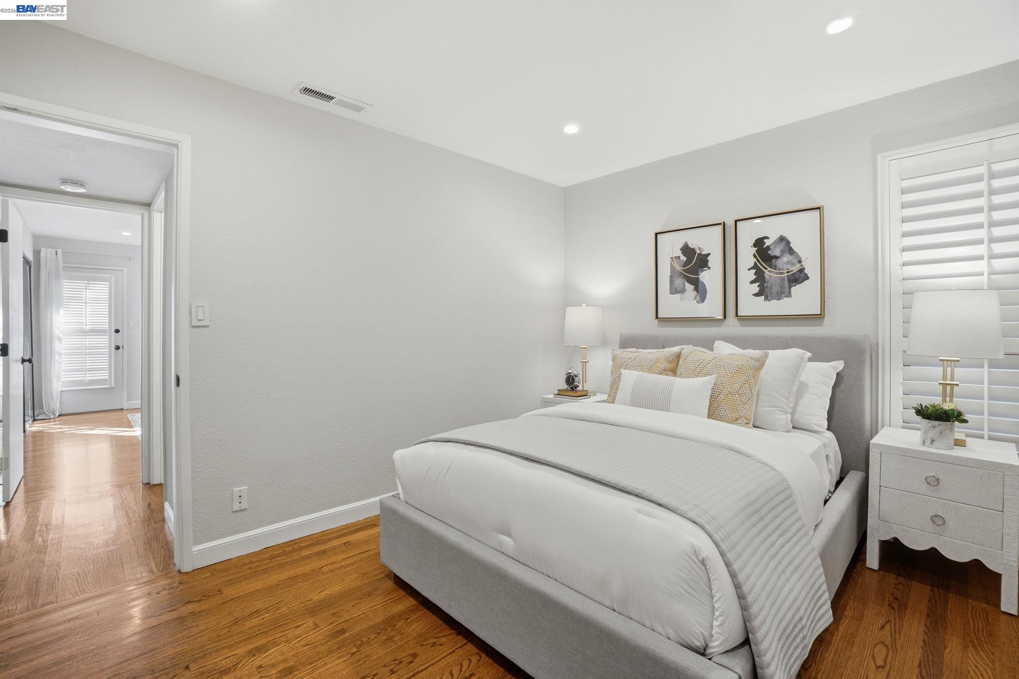 Detail Gallery Image 16 of 28 For 1945 Trinity Ave #1,  Walnut Creek,  CA 94596 - 2 Beds | 1 Baths