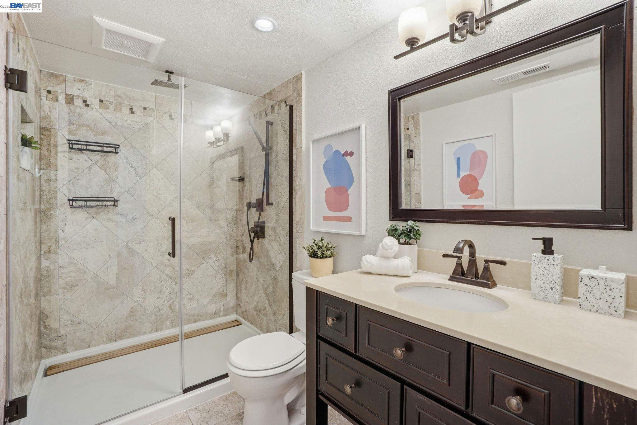 Detail Gallery Image 17 of 28 For 1945 Trinity Ave #1,  Walnut Creek,  CA 94596 - 2 Beds | 1 Baths