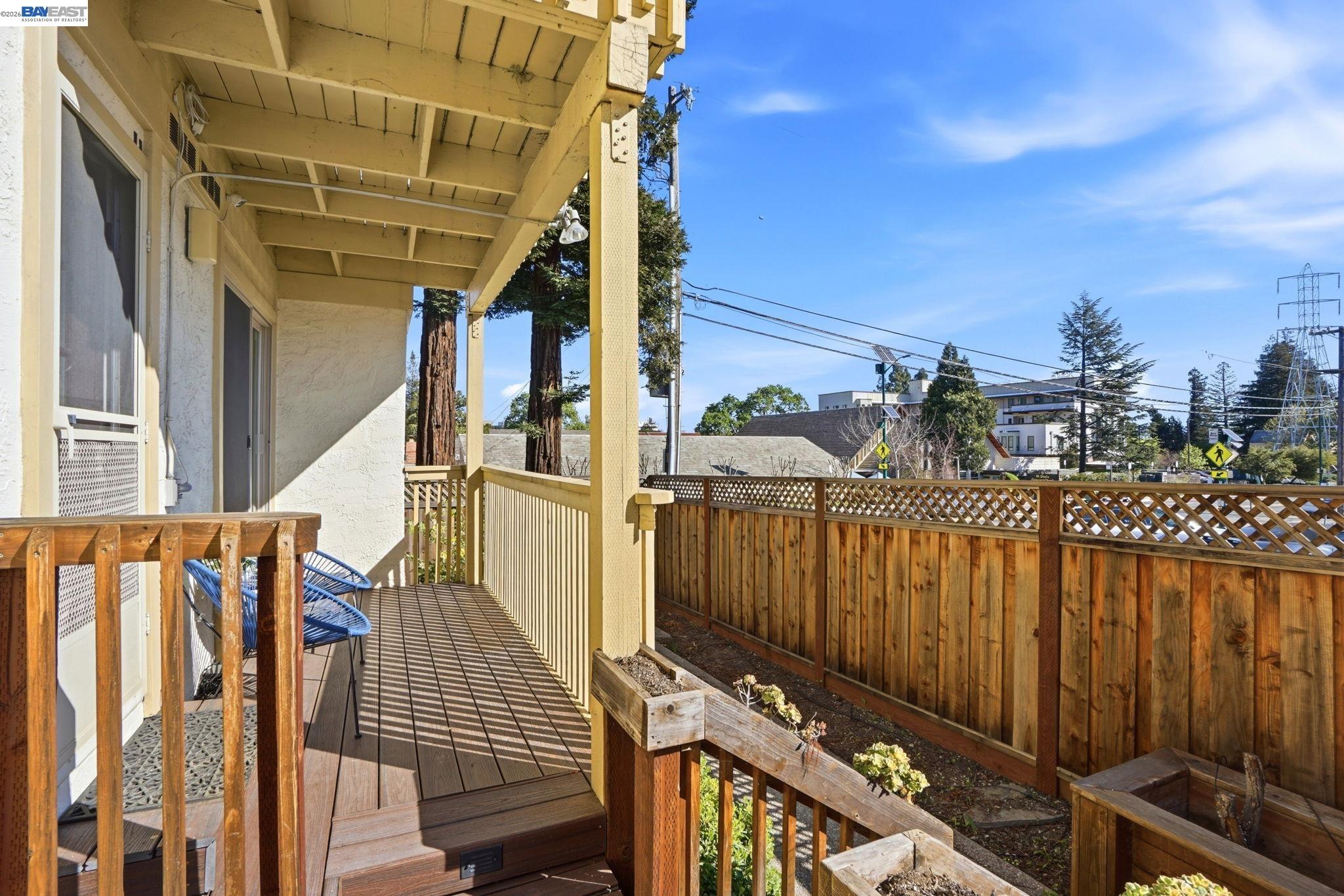 Detail Gallery Image 23 of 28 For 1945 Trinity Ave #1,  Walnut Creek,  CA 94596 - 2 Beds | 1 Baths