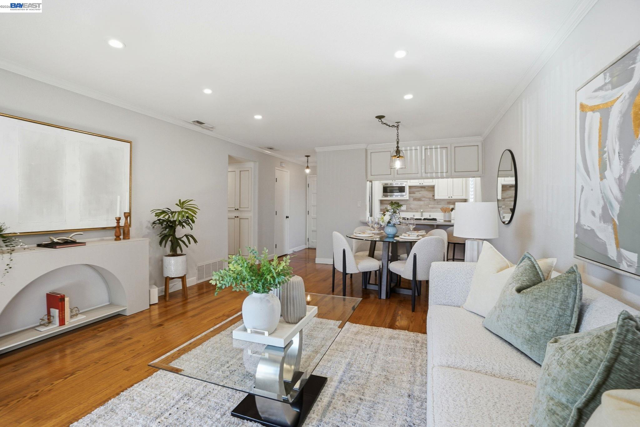 Detail Gallery Image 5 of 28 For 1945 Trinity Ave #1,  Walnut Creek,  CA 94596 - 2 Beds | 1 Baths