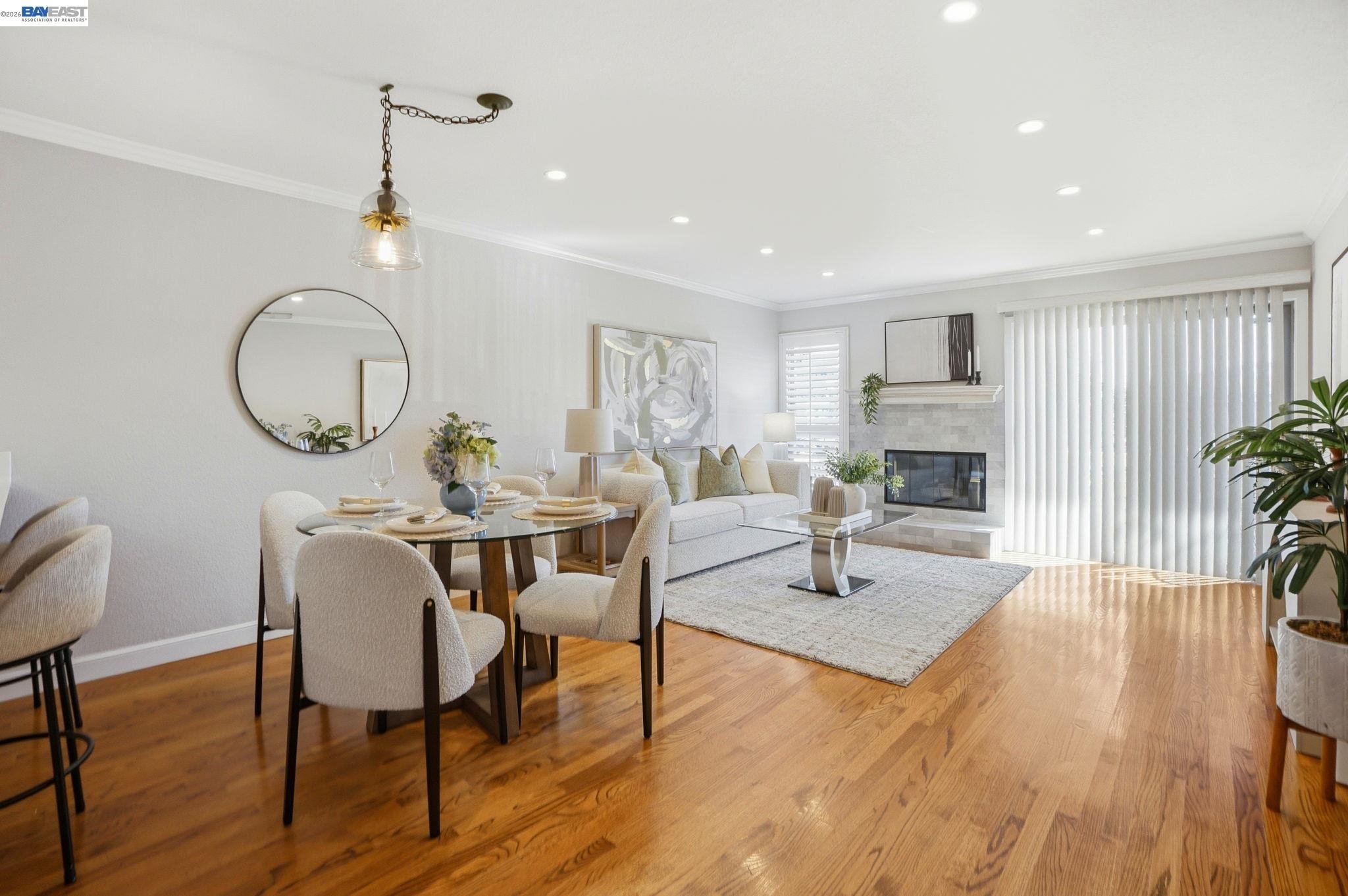 Detail Gallery Image 8 of 28 For 1945 Trinity Ave #1,  Walnut Creek,  CA 94596 - 2 Beds | 1 Baths