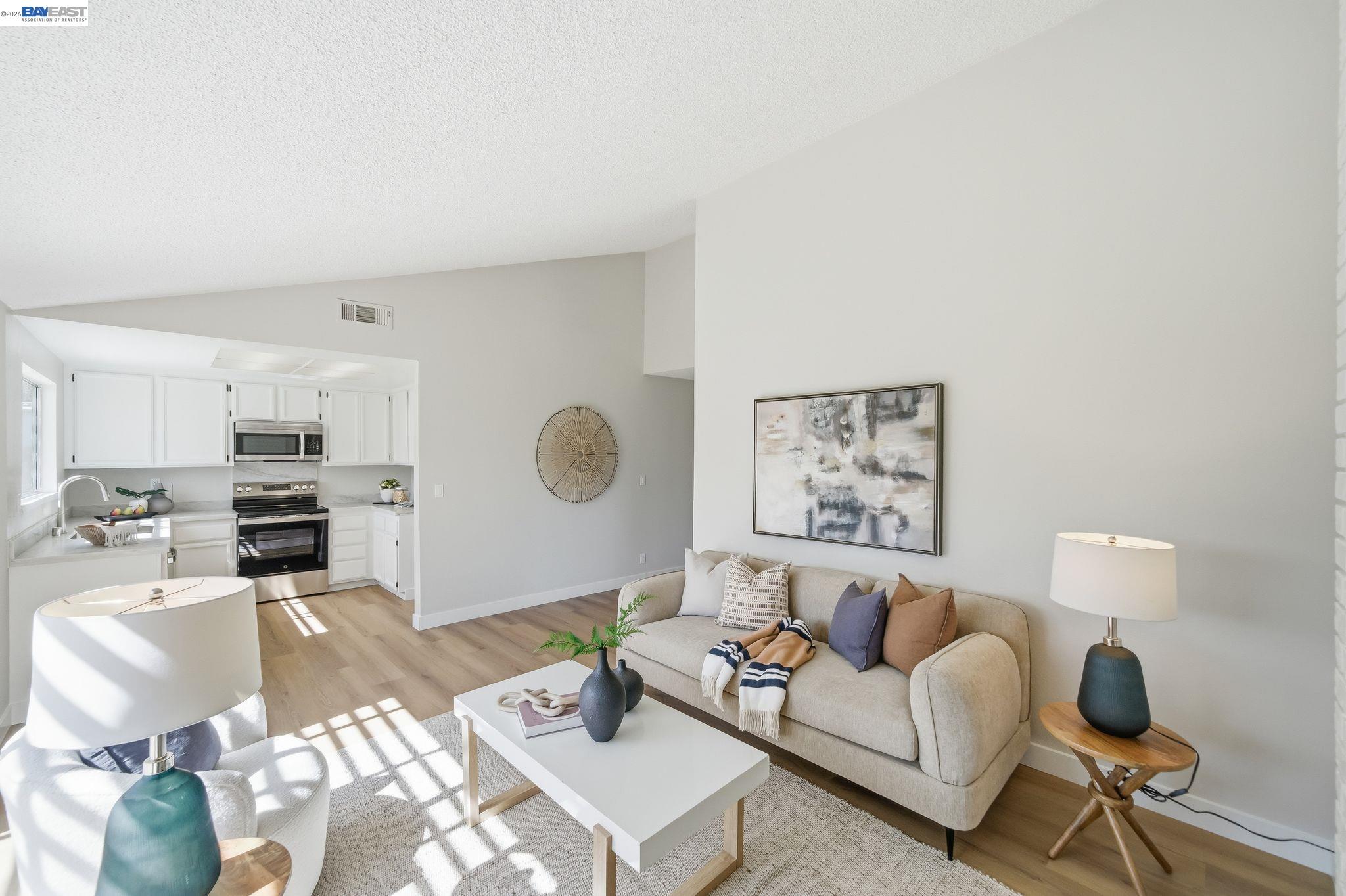 Detail Gallery Image 11 of 47 For 5981 Skylinks, Livermore,  CA 94551 - 4 Beds | 2 Baths