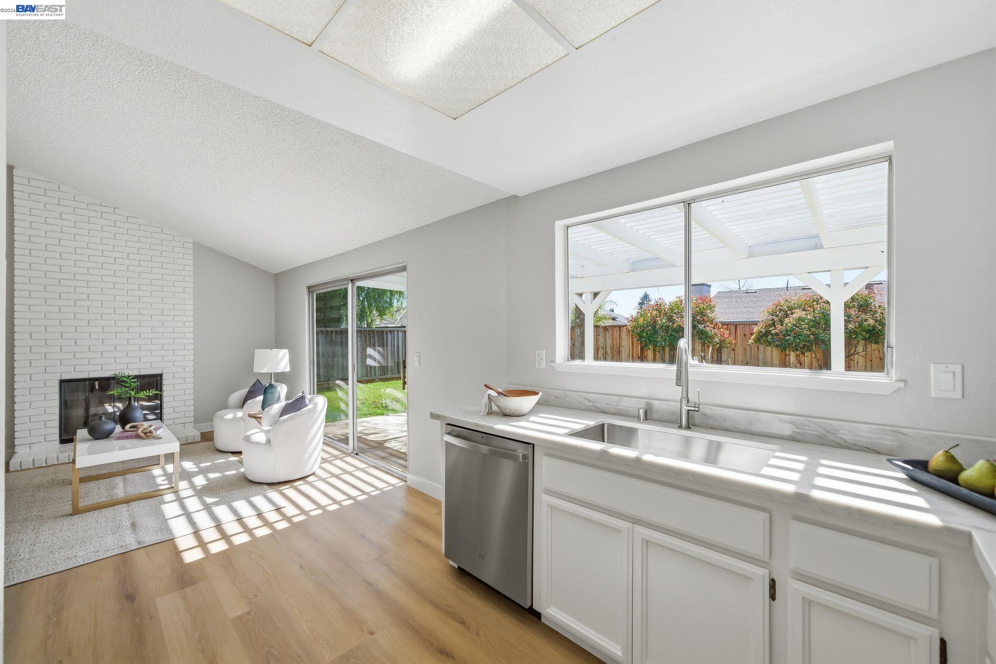 Detail Gallery Image 15 of 47 For 5981 Skylinks, Livermore,  CA 94551 - 4 Beds | 2 Baths