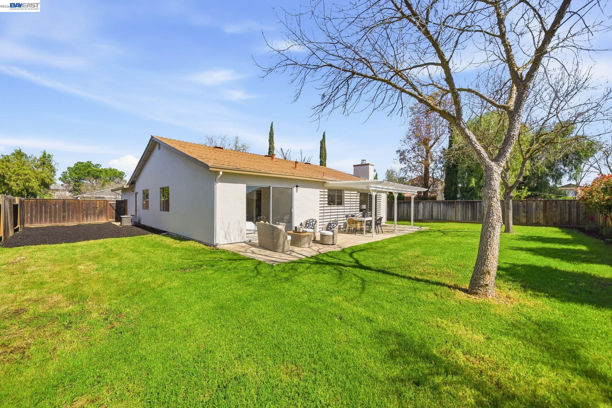 Detail Gallery Image 33 of 47 For 5981 Skylinks, Livermore,  CA 94551 - 4 Beds | 2 Baths