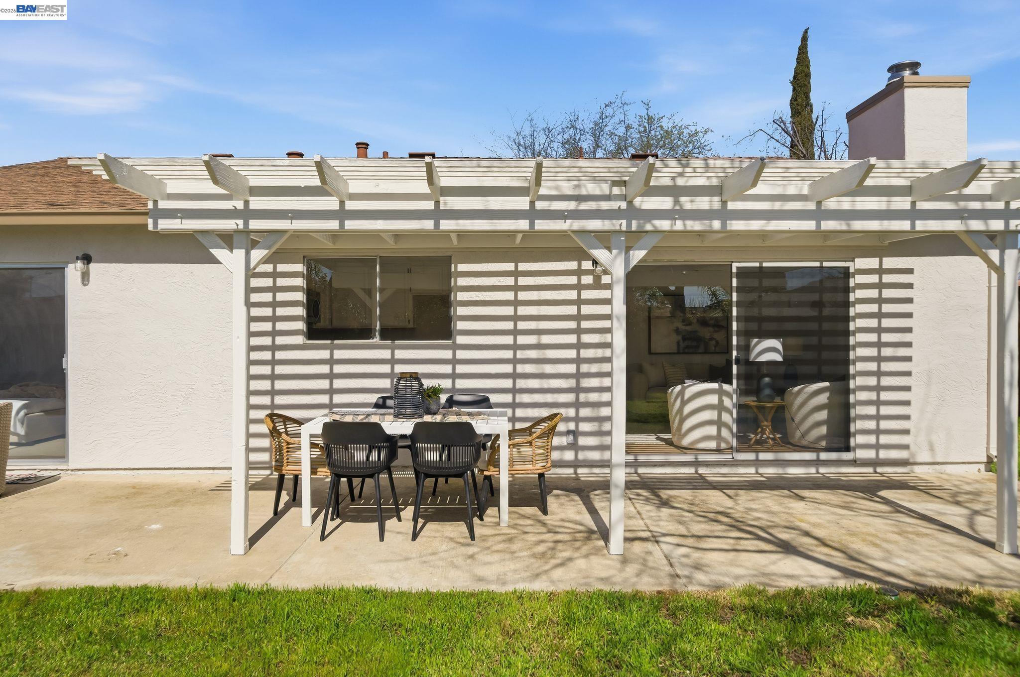 Detail Gallery Image 35 of 47 For 5981 Skylinks, Livermore,  CA 94551 - 4 Beds | 2 Baths