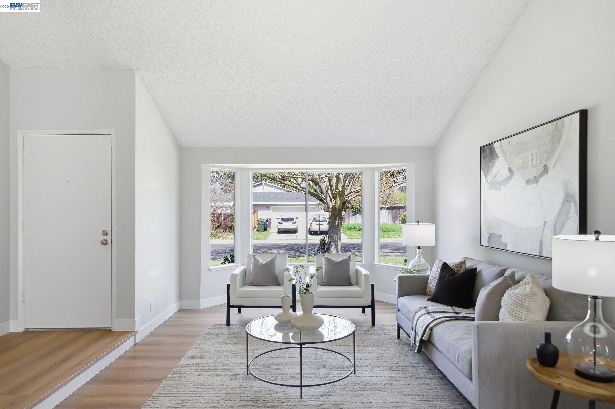 Detail Gallery Image 9 of 47 For 5981 Skylinks, Livermore,  CA 94551 - 4 Beds | 2 Baths