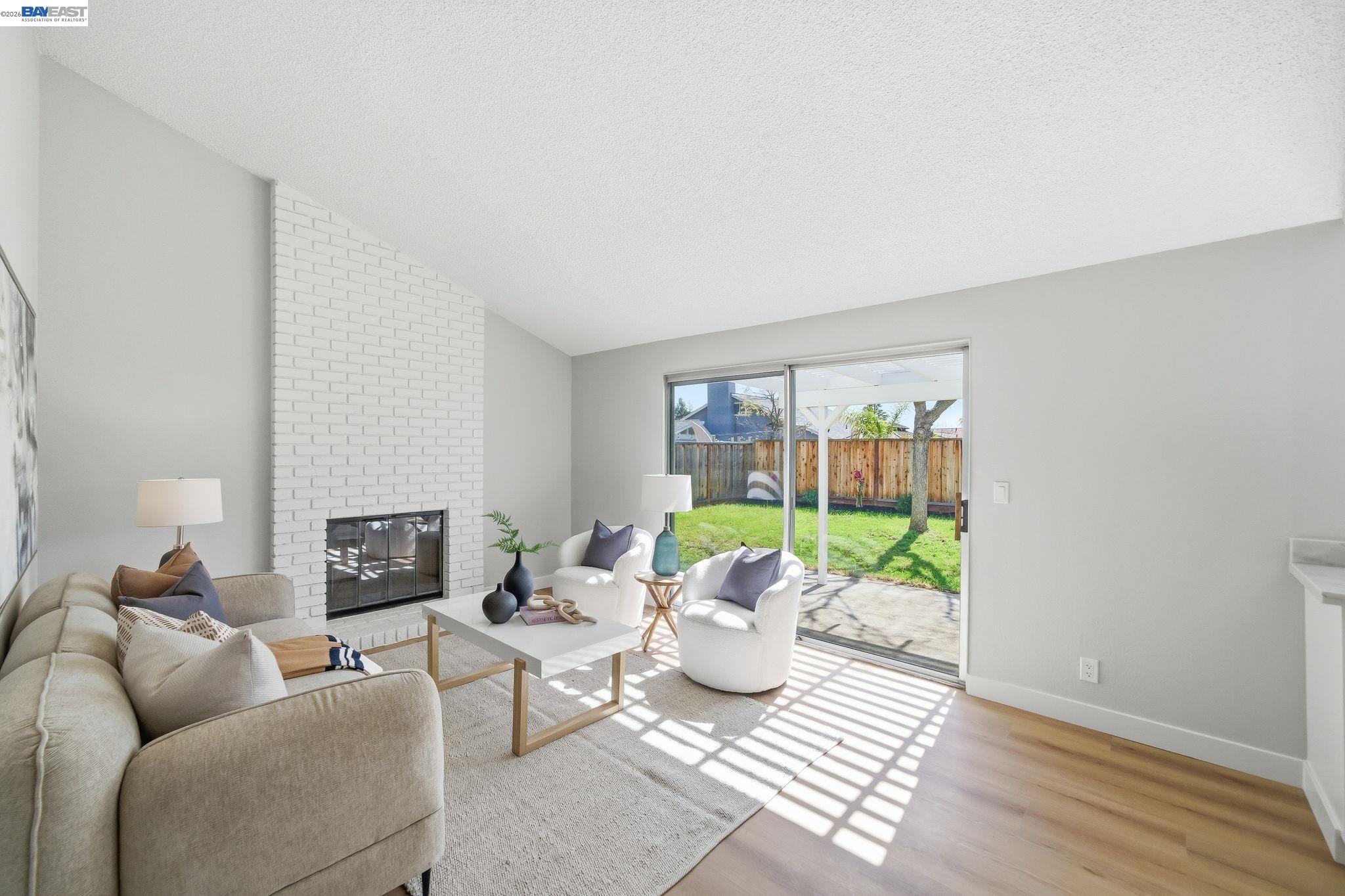 Detail Gallery Image 10 of 47 For 5981 Skylinks, Livermore,  CA 94551 - 4 Beds | 2 Baths