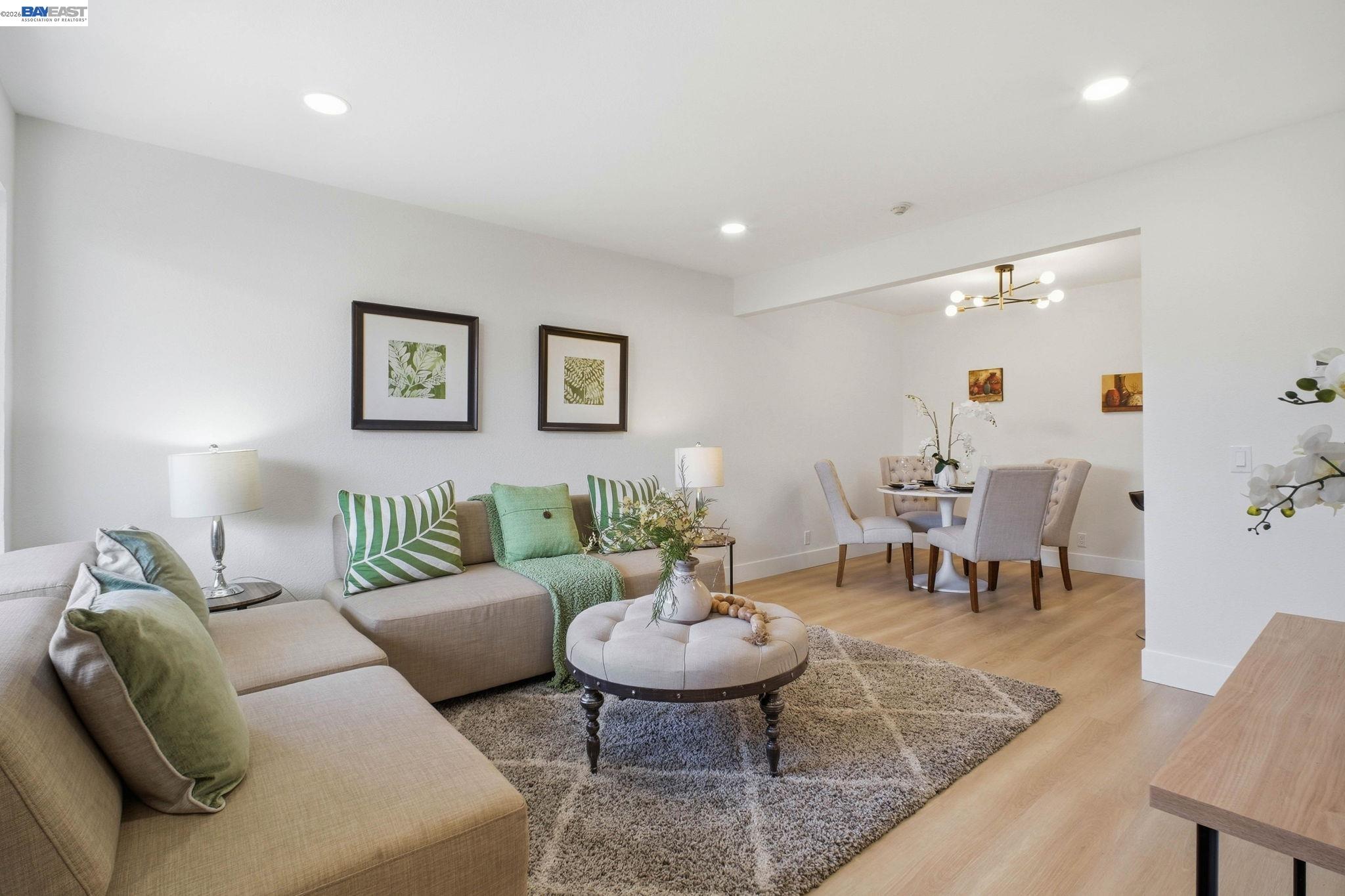 Photo #9: 41127033 Listing: Photo #9