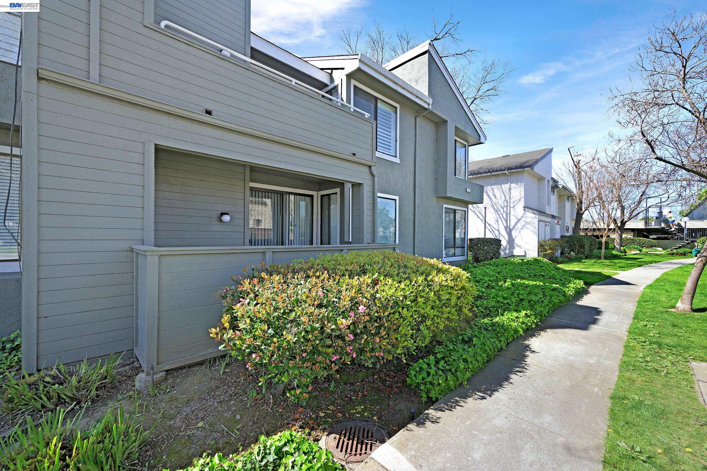 Detail Gallery Image 21 of 38 For 39921 Parada St a,  Newark,  CA 94560 - 3 Beds | 2 Baths