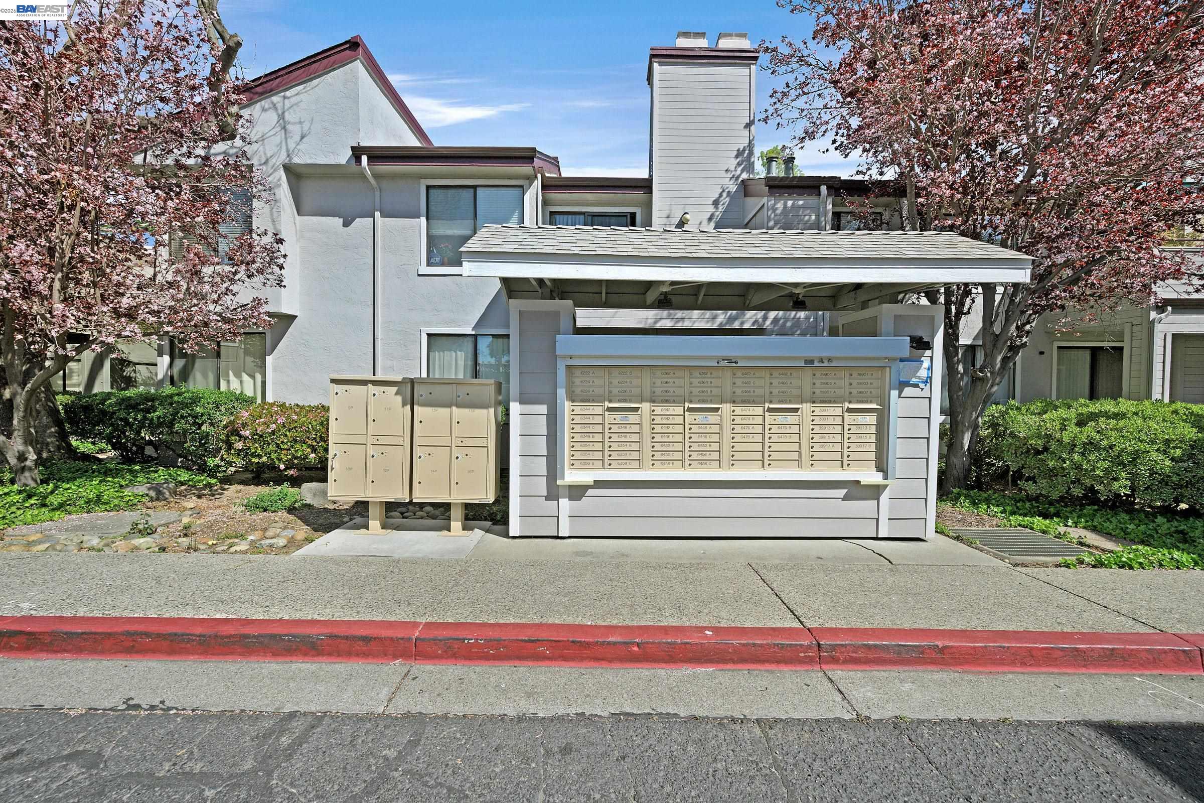 Detail Gallery Image 32 of 38 For 39921 Parada St a,  Newark,  CA 94560 - 3 Beds | 2 Baths