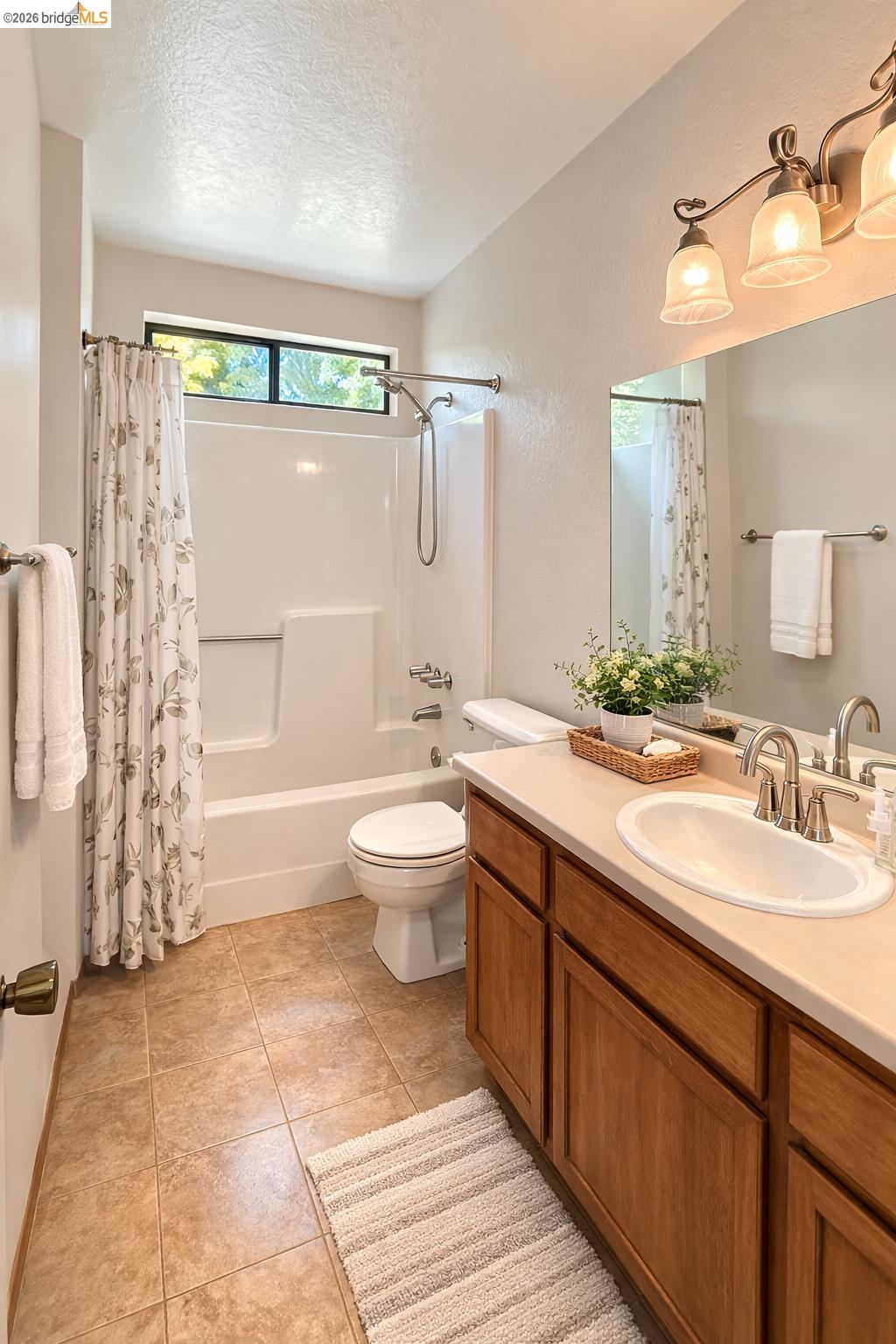 Detail Gallery Image 20 of 22 For 867 Foothill Road, Copperopolis,  CA 95228 - 3 Beds | 2 Baths