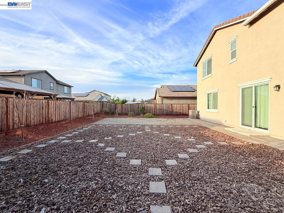 Detail Gallery Image 52 of 60 For 5350 Sotto Way, Antioch,  CA 94531 - 5 Beds | 3 Baths