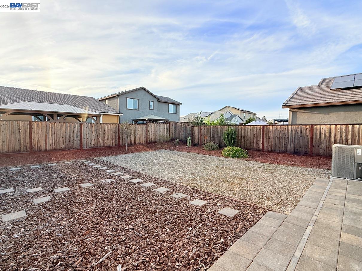 Detail Gallery Image 57 of 60 For 5350 Sotto Way, Antioch,  CA 94531 - 5 Beds | 3 Baths