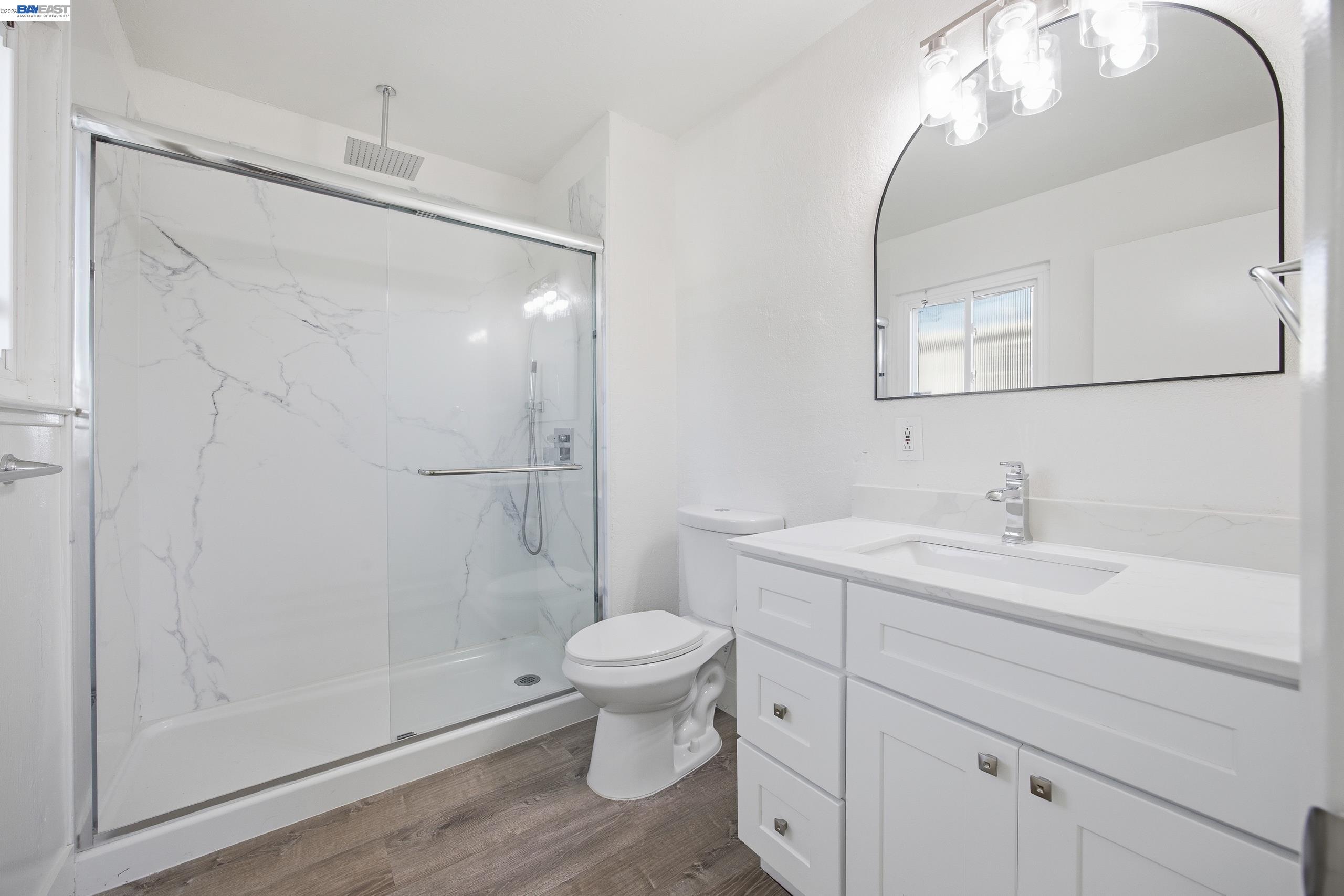 Detail Gallery Image 10 of 15 For 3511 Gray Street, Oakland,  CA 94601 - 3 Beds | 2 Baths