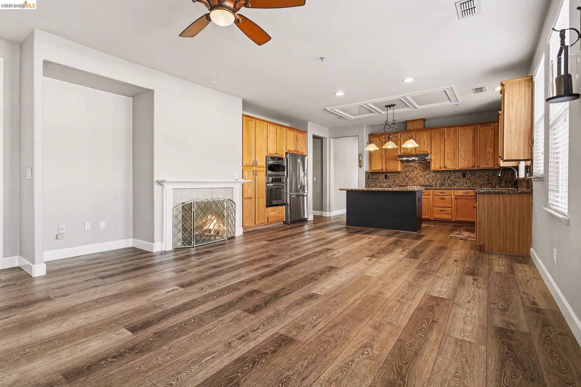 Detail Gallery Image 16 of 37 For 3092 Mills Dr, Brentwood,  CA 94513 - 3 Beds | 2 Baths