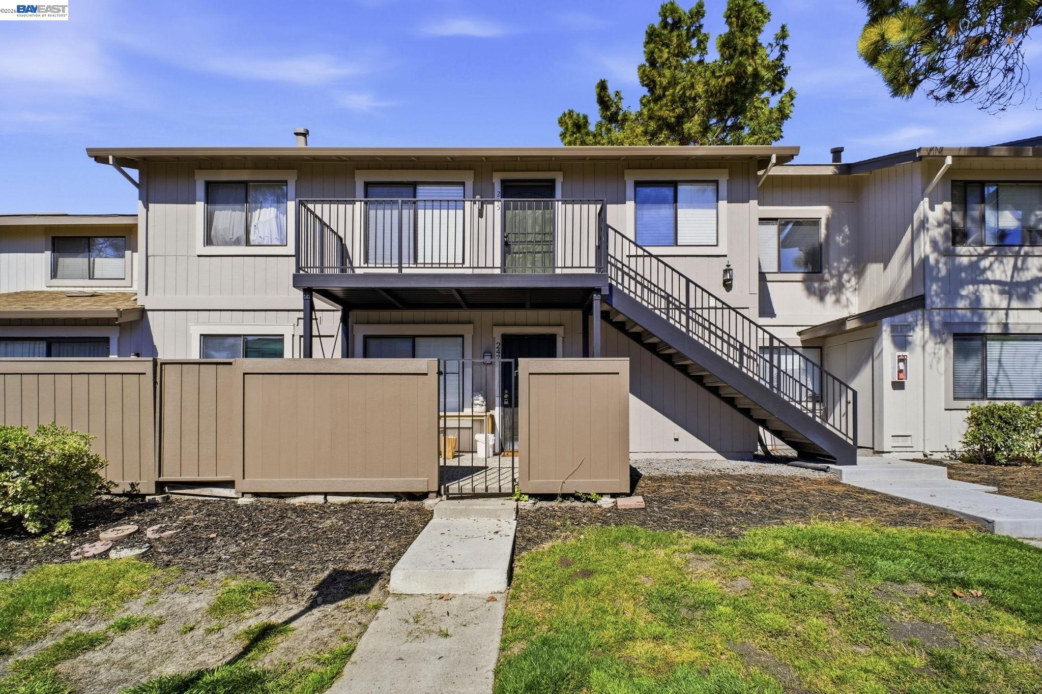 Photo #1: 41127042 Listing: Photo #1