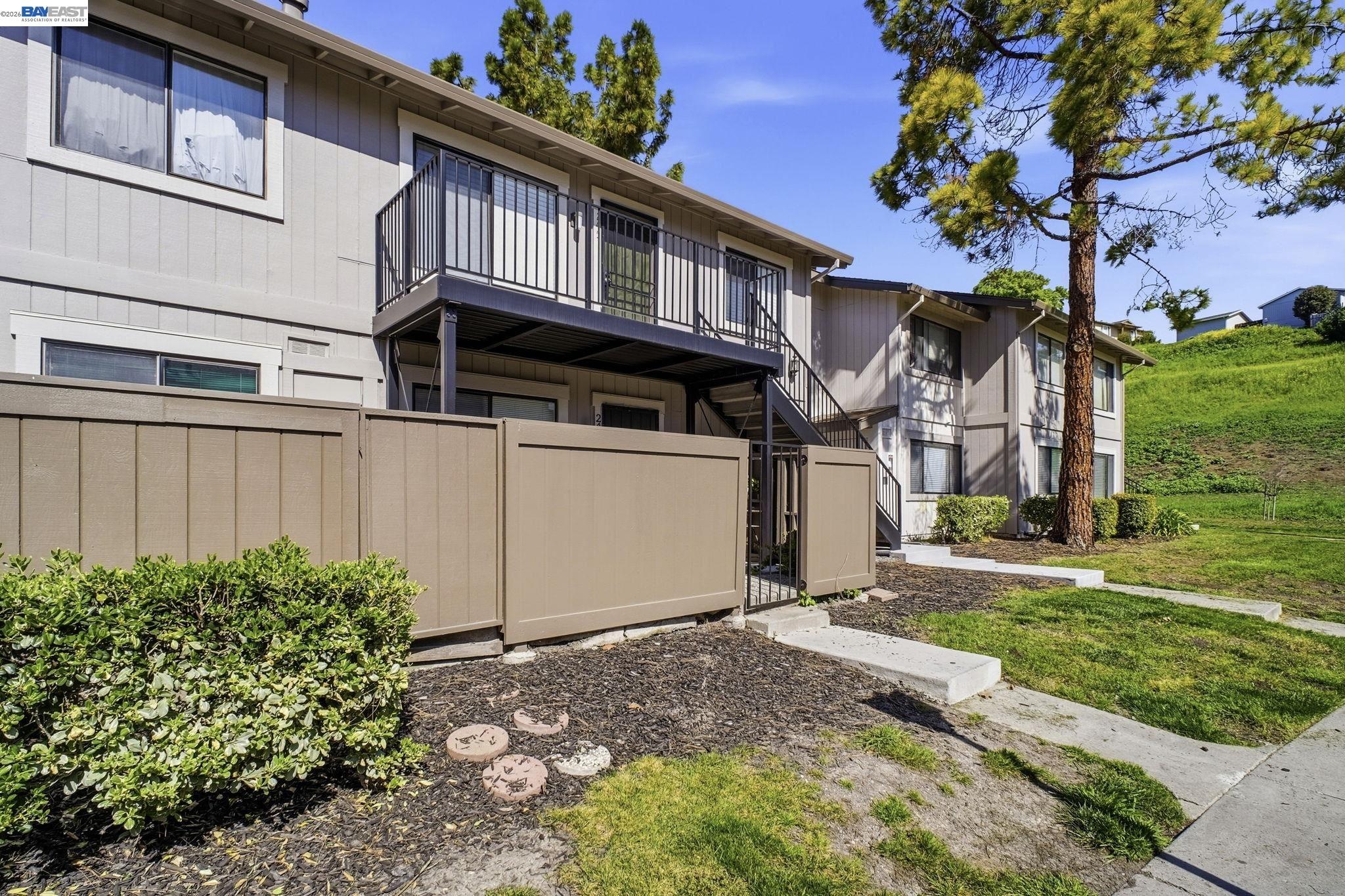 Photo #3: 41127042 Listing: Photo #3