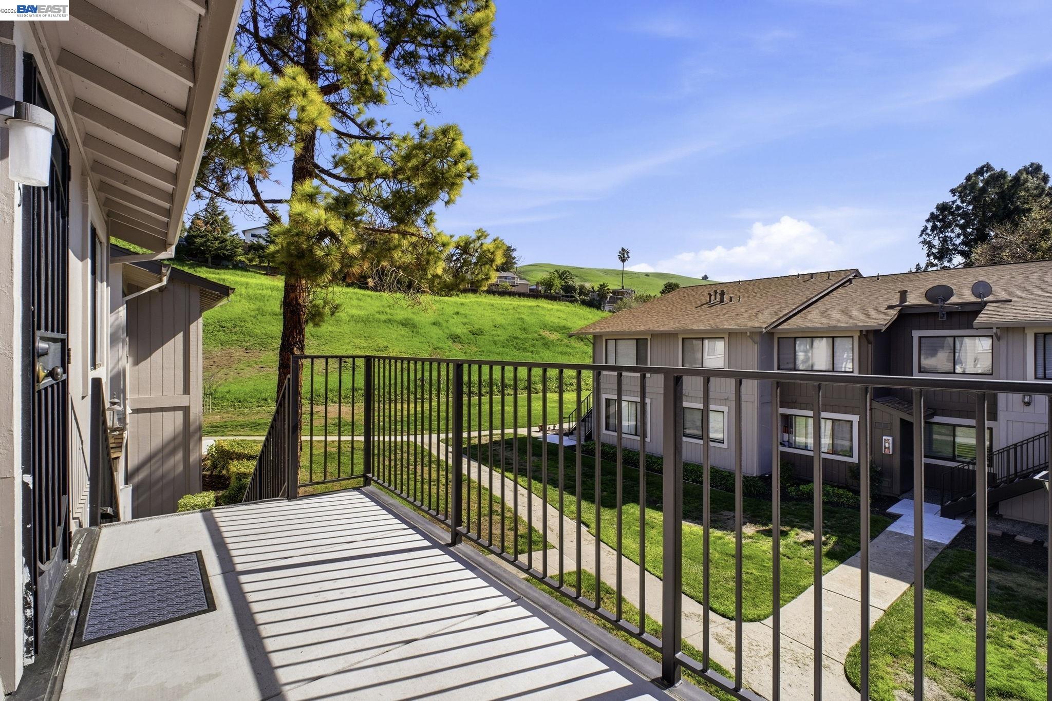 Photo #4: 41127042 Listing: Photo #4