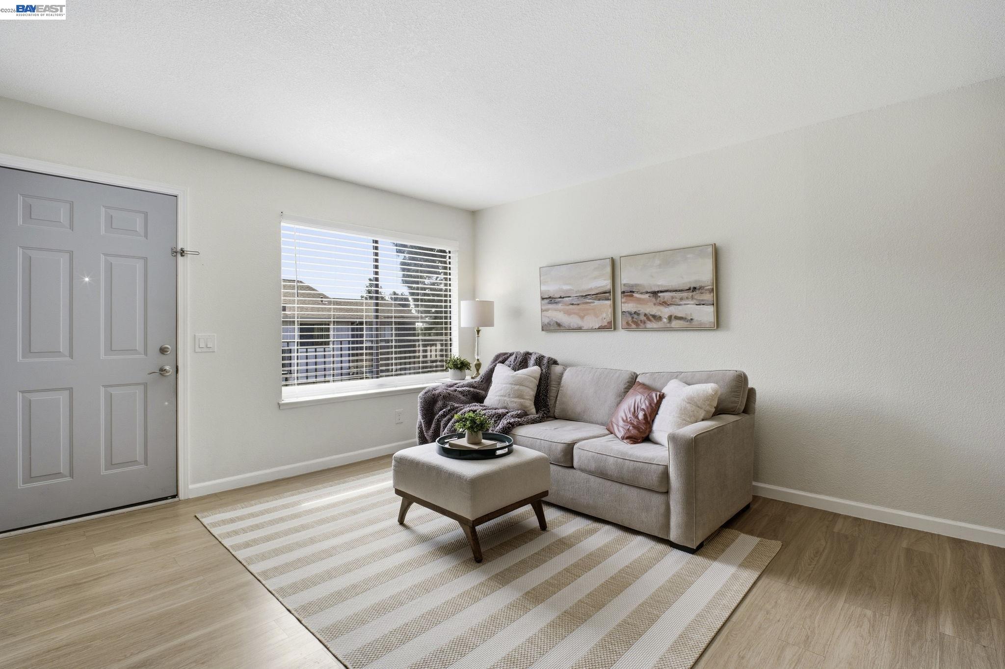 Photo #6: 41127042 Listing: Photo #6