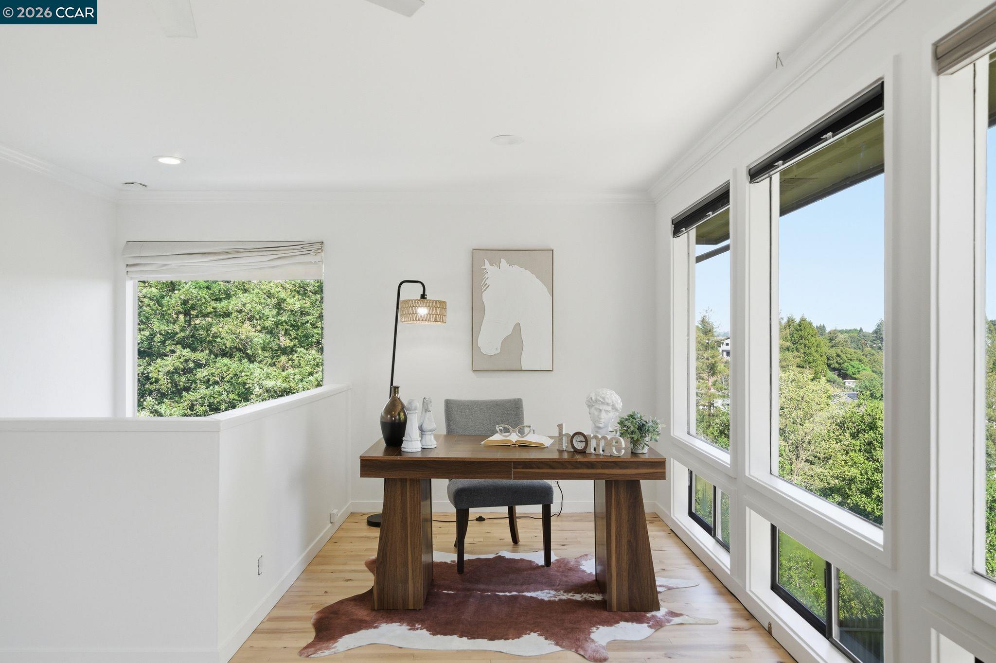 Detail Gallery Image 17 of 46 For 102 Hillcrest Dr, Orinda,  CA 94563 - 4 Beds | 3 Baths