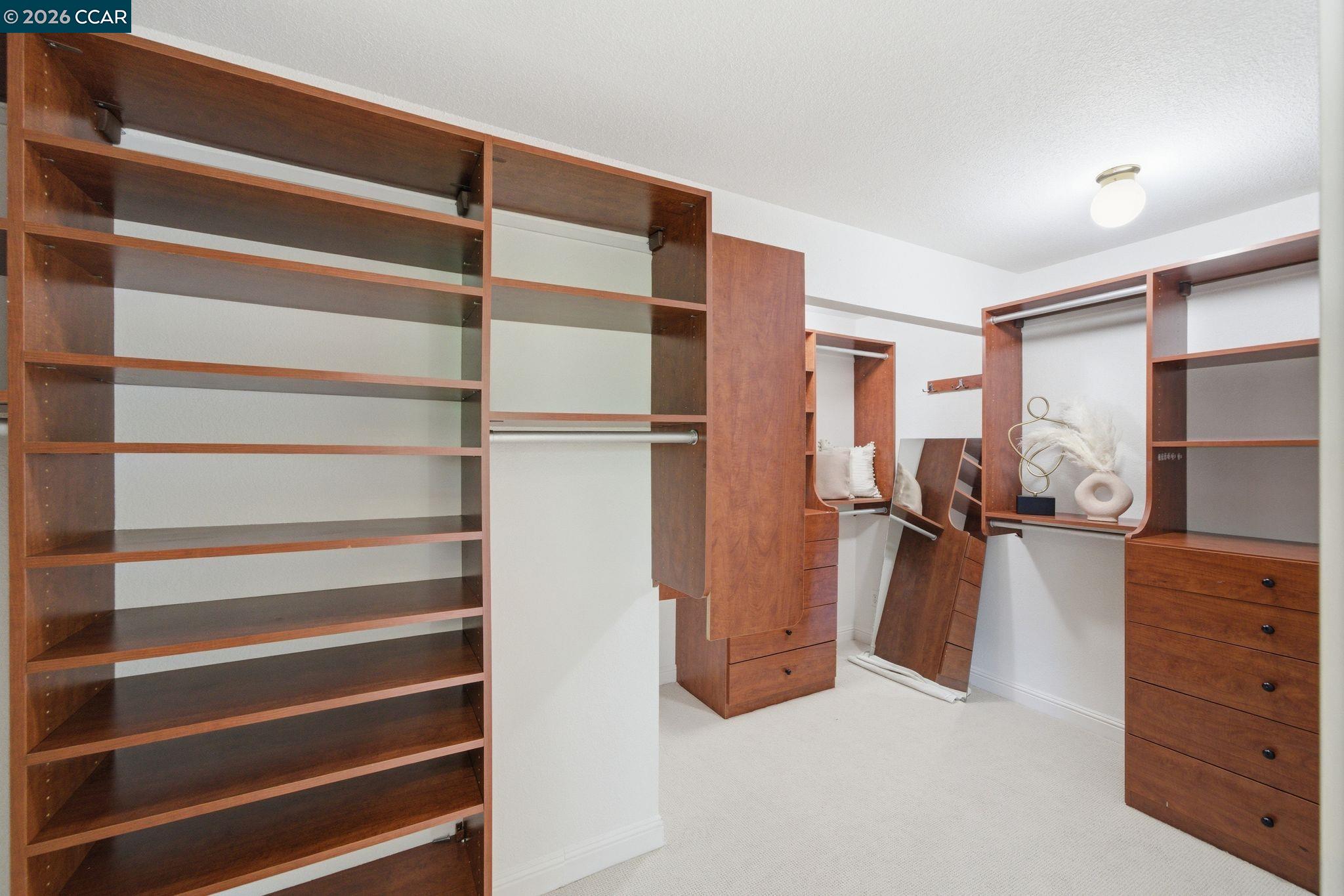 Detail Gallery Image 22 of 46 For 102 Hillcrest Dr, Orinda,  CA 94563 - 4 Beds | 3 Baths