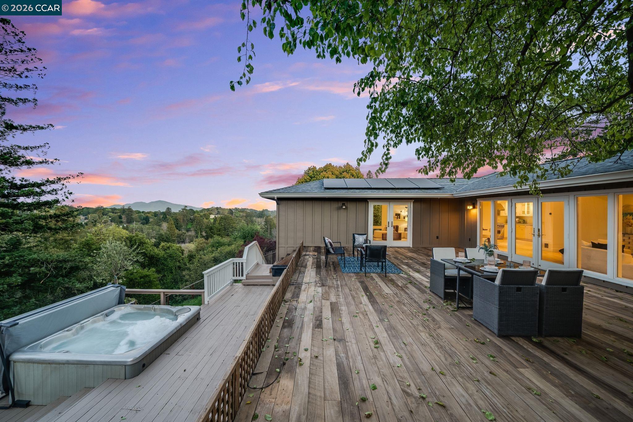 Detail Gallery Image 36 of 46 For 102 Hillcrest Dr, Orinda,  CA 94563 - 4 Beds | 3 Baths