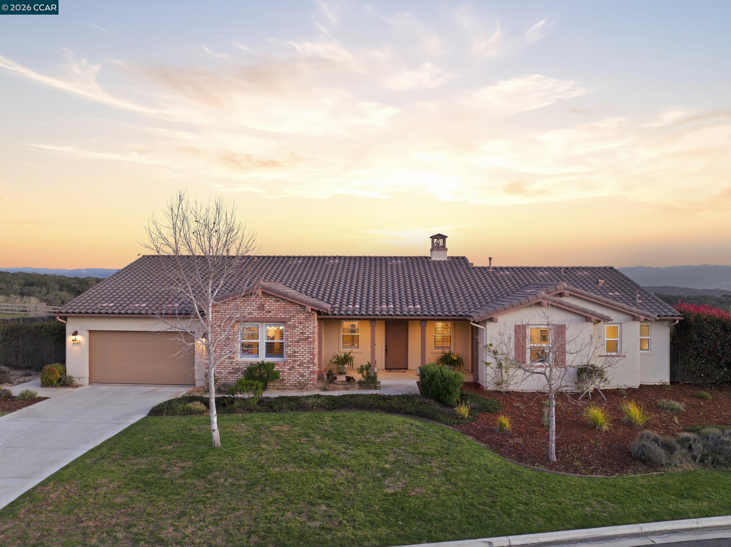 Detail Gallery Image 45 of 60 For 372 Falcon Crest Dr, –,  CA 93436 - 4 Beds | 3/1 Baths